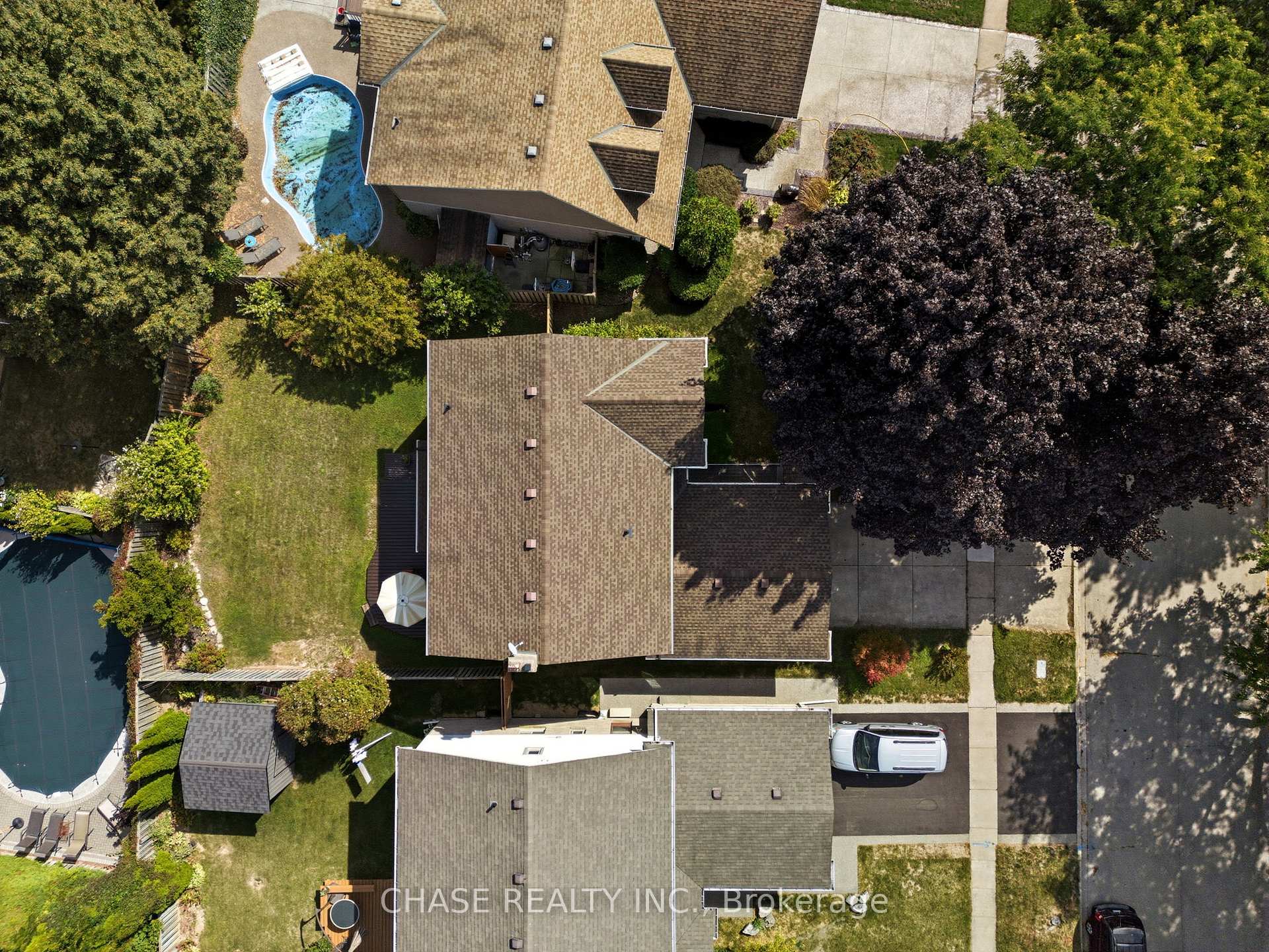 Photo 2 of 67 Forestview Drive, Hamilton, Dundas — HOMEH