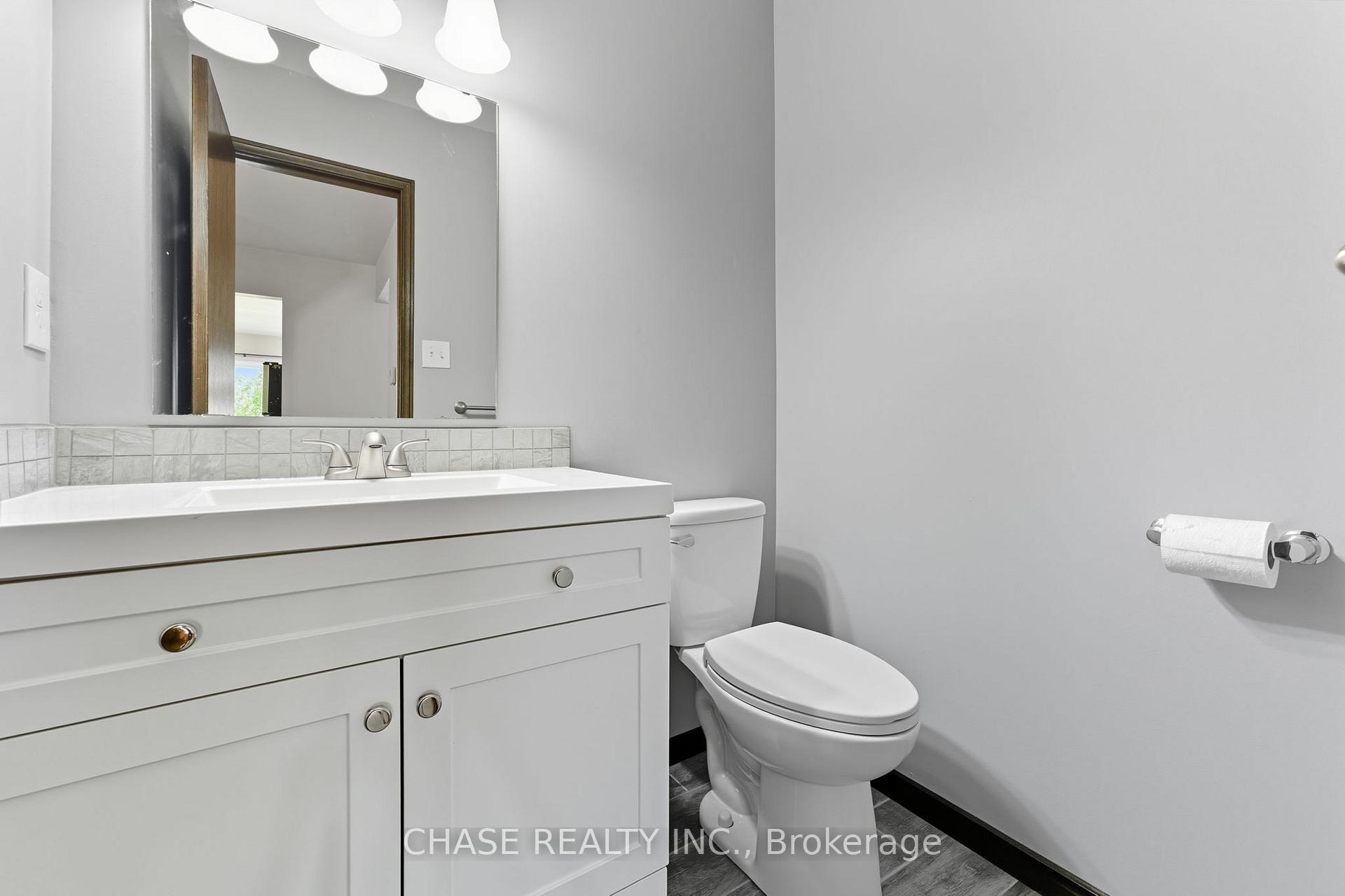 Photo 18 of 67 Forestview Drive, Hamilton, Dundas — HOMEH
