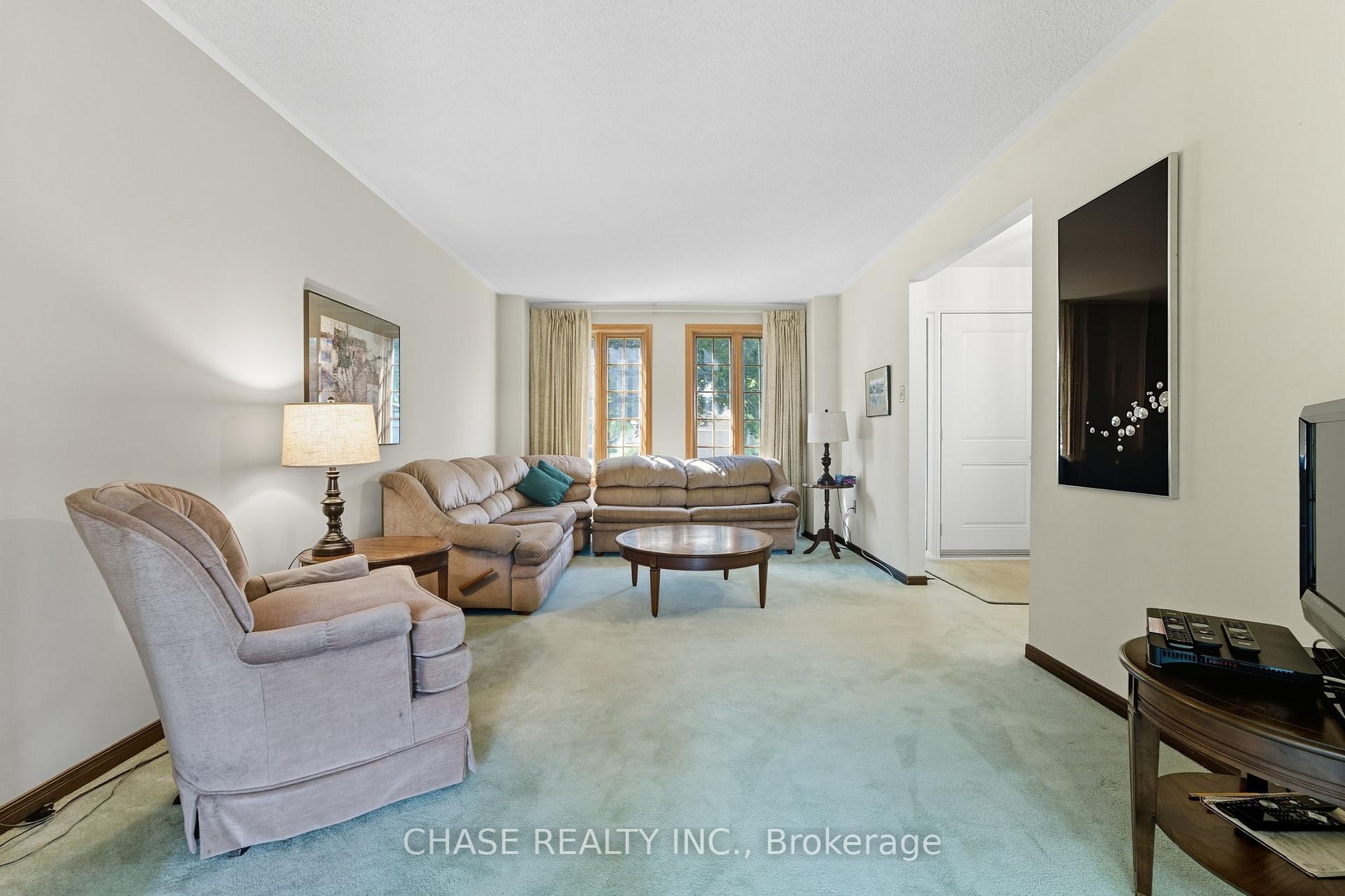 Photo 21 of 67 Forestview Drive, Hamilton, Dundas — HOMEH