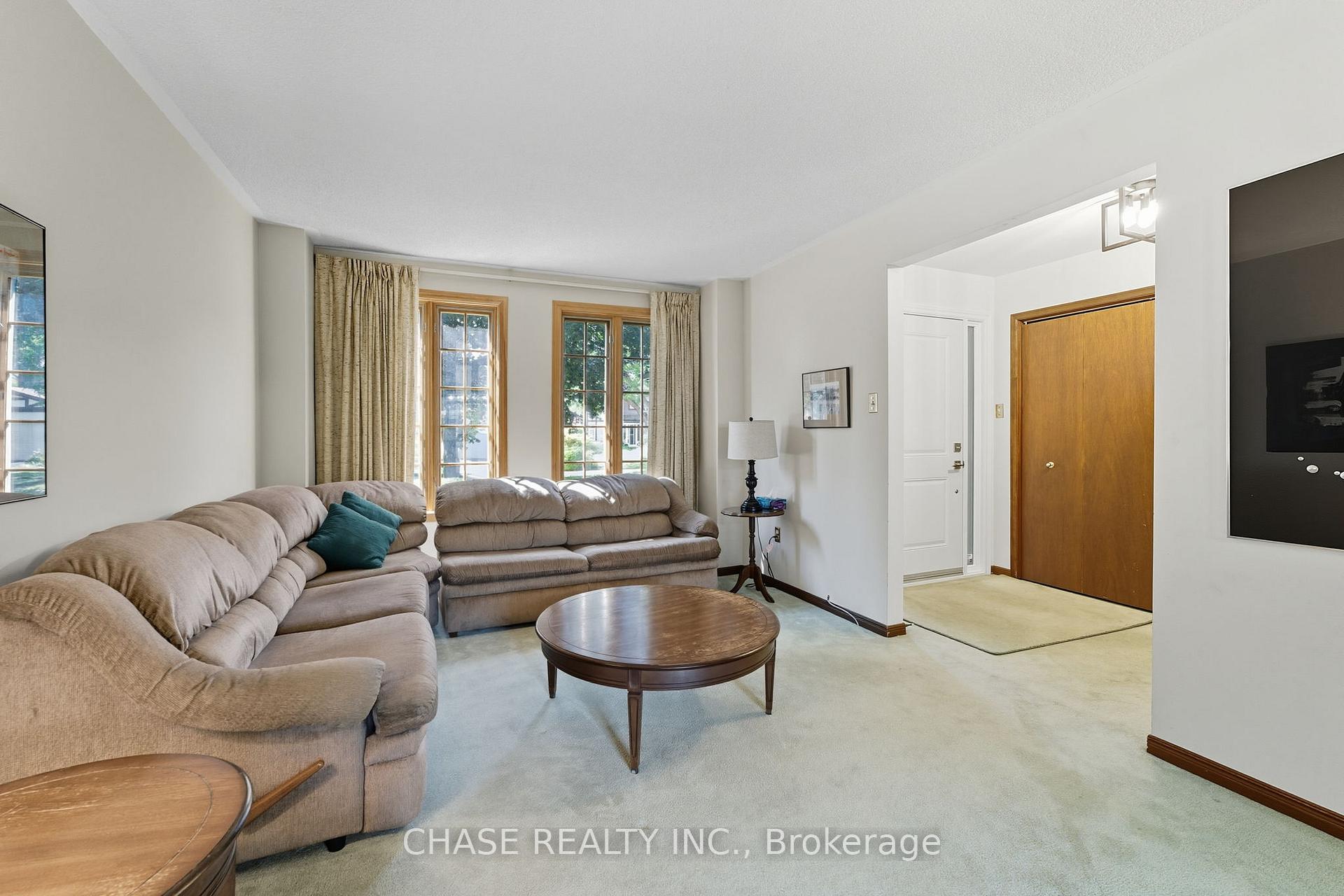 Photo 22 of 67 Forestview Drive, Hamilton, Dundas — HOMEH