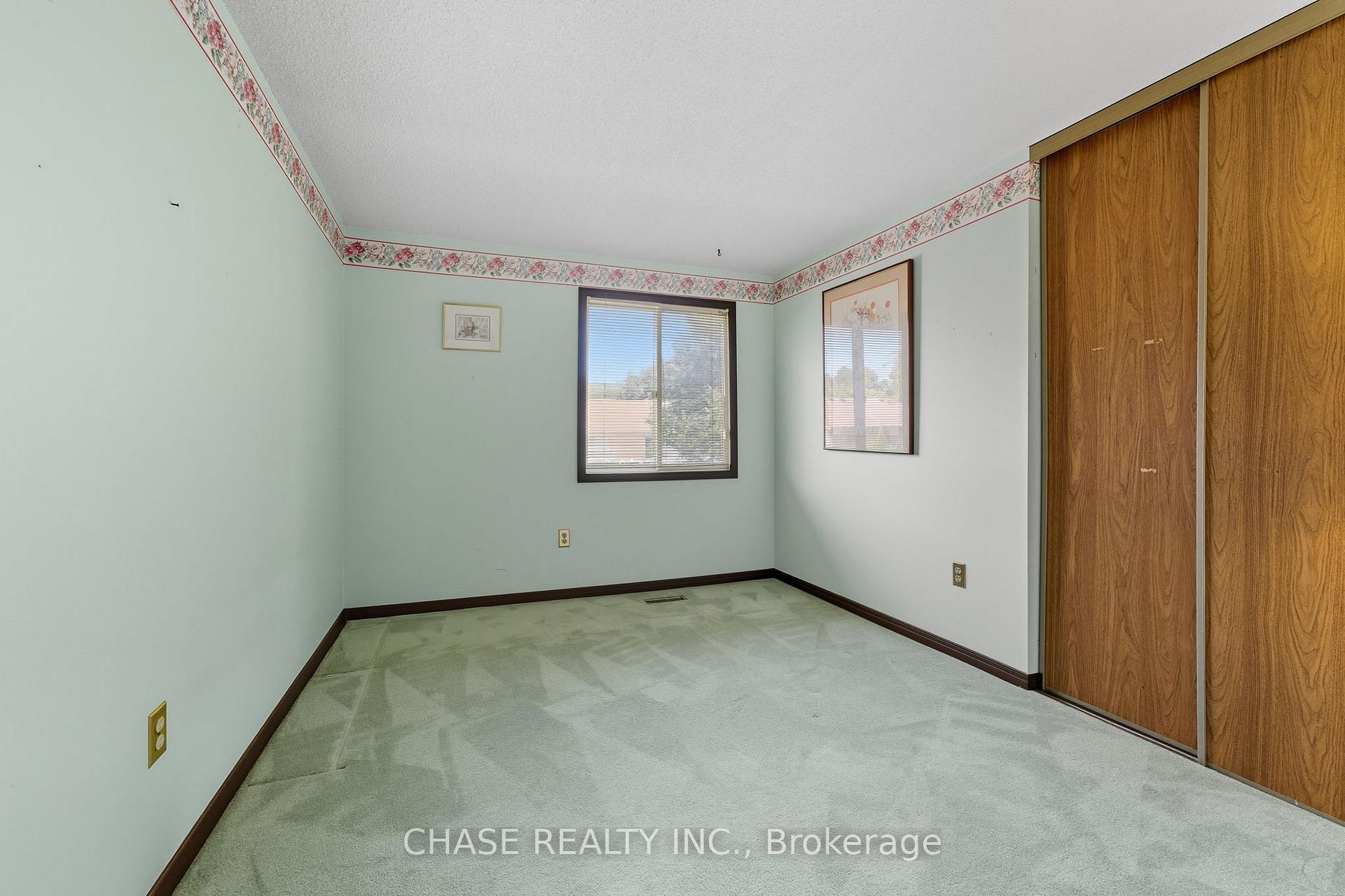 Photo 26 of 67 Forestview Drive, Hamilton, Dundas — HOMEH