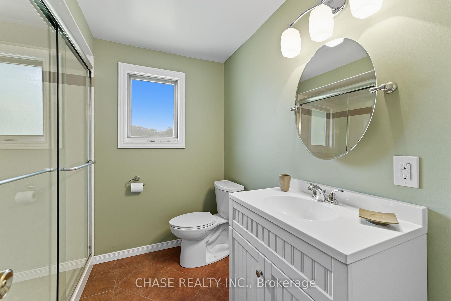 Photo 31 of 67 Forestview Drive, Hamilton, Dundas — HOMEH