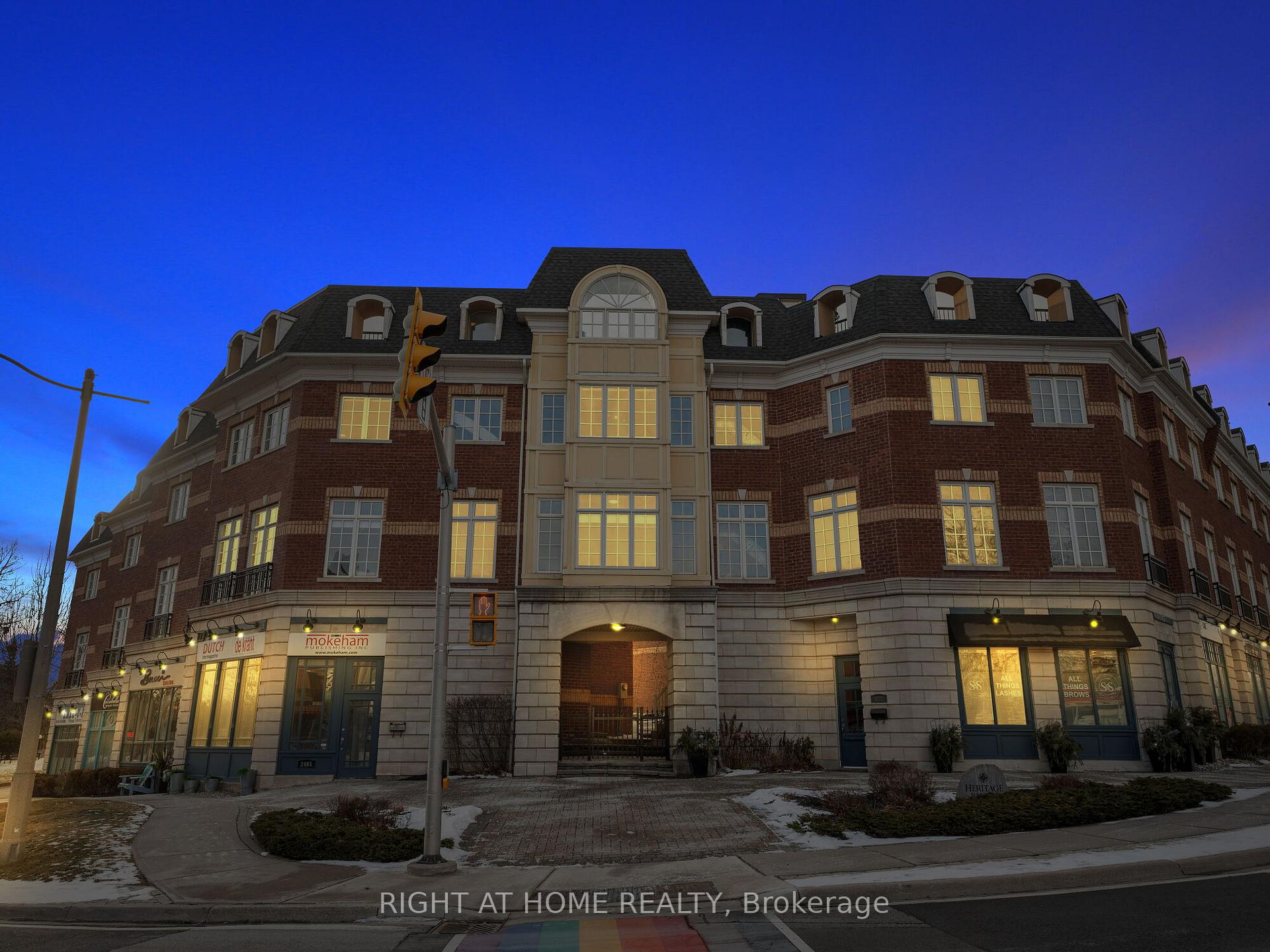 Front of Unit 8, 120 Bronte Road