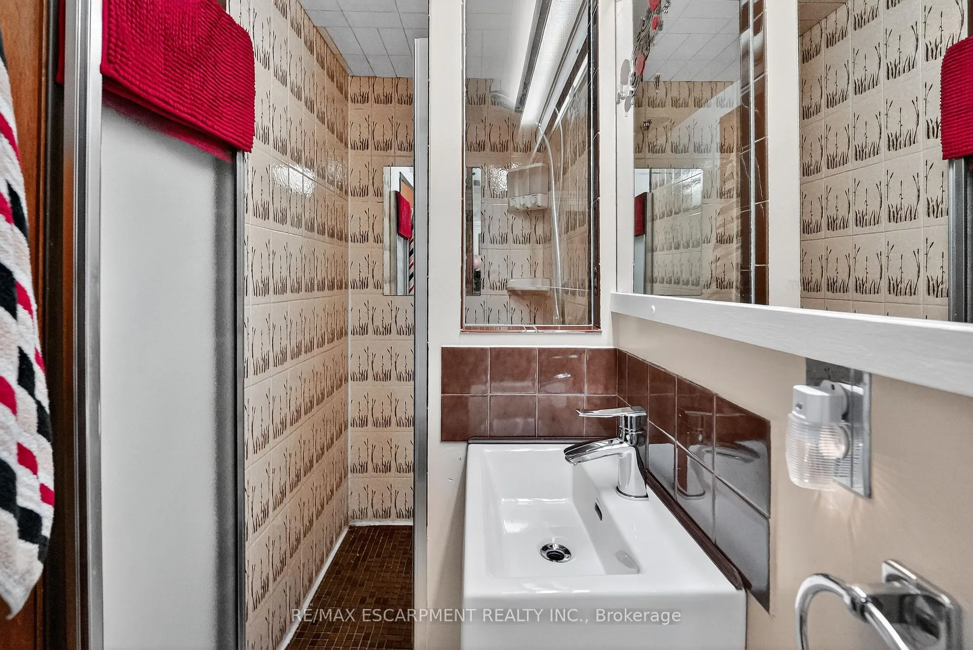 Photo 21 of 47 Rowena Court, Hamilton, Quinndale — HOMEH