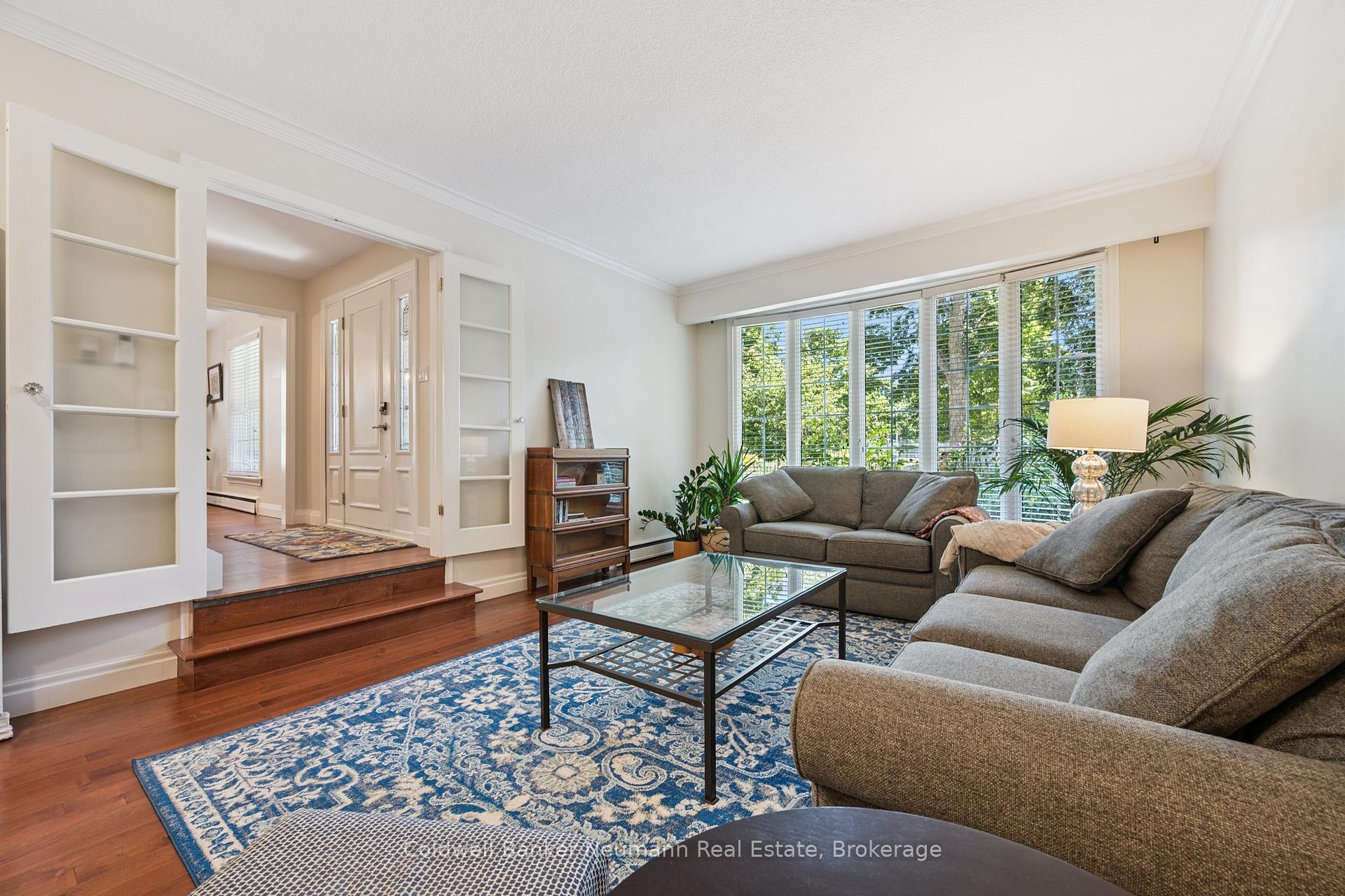 Photo 8 of 136 Palmer Street, Guelph, St. George's — HOMEH