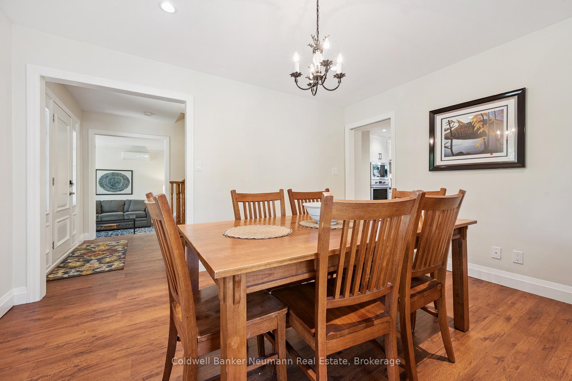 Photo 12 of 136 Palmer Street, Guelph, St. George's — HOMEH