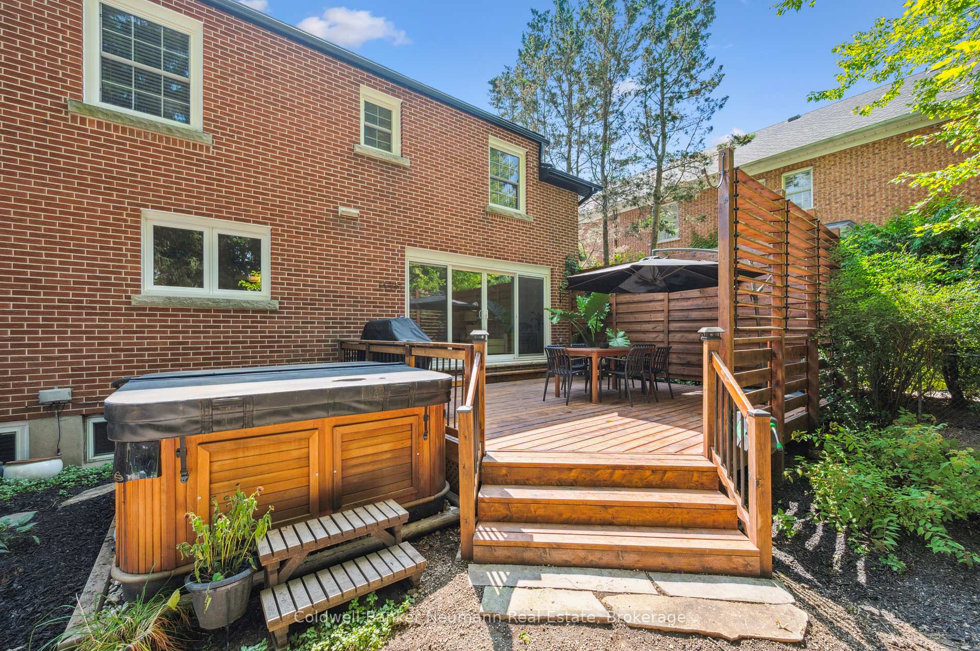 Photo 41 of 136 Palmer Street, Guelph, St. George's — HOMEH