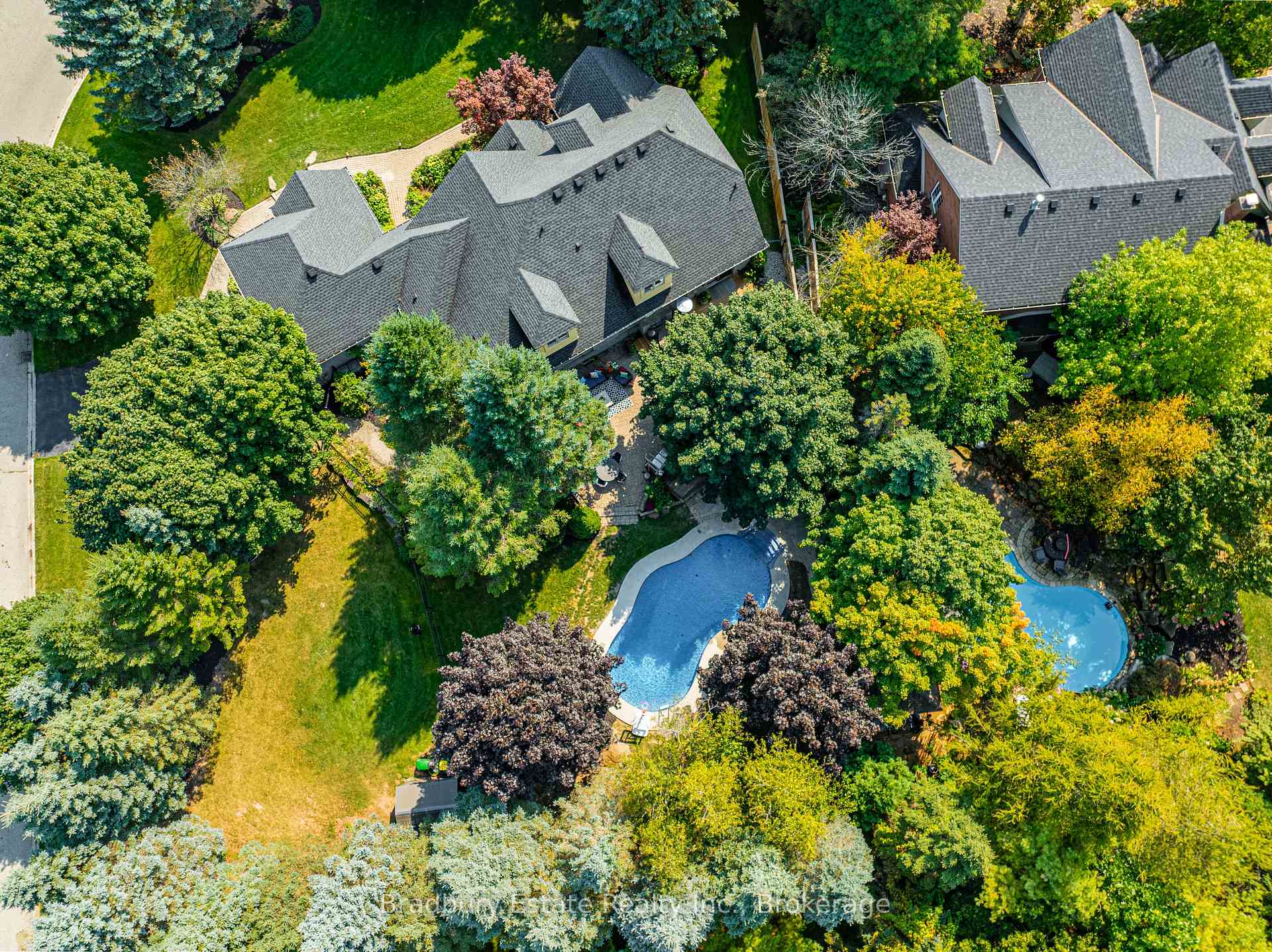 Photo 3 of 18 Palomino Drive, Hamilton, Carlisle — HOMEH