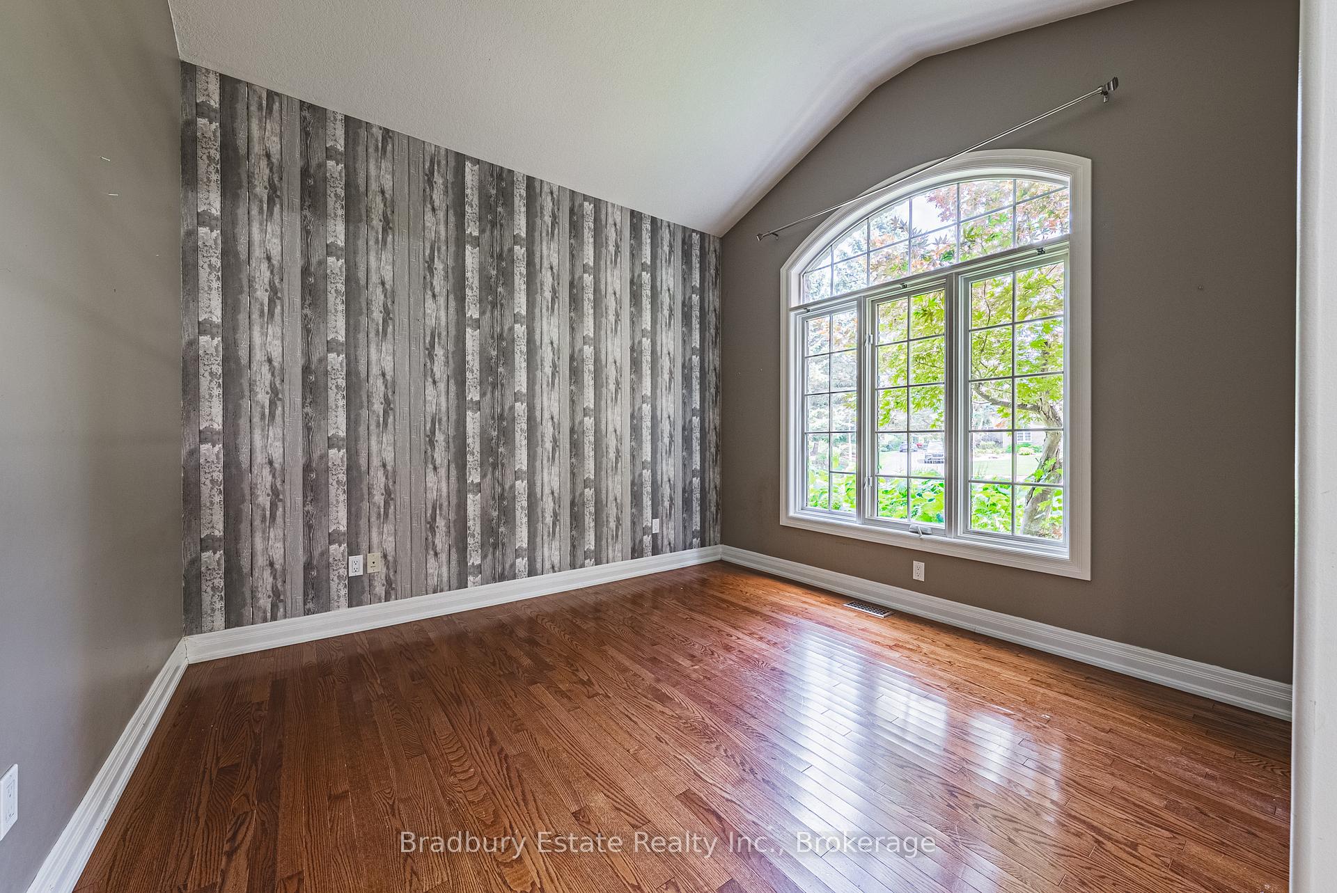 Photo 7 of 18 Palomino Drive, Hamilton, Carlisle — HOMEH