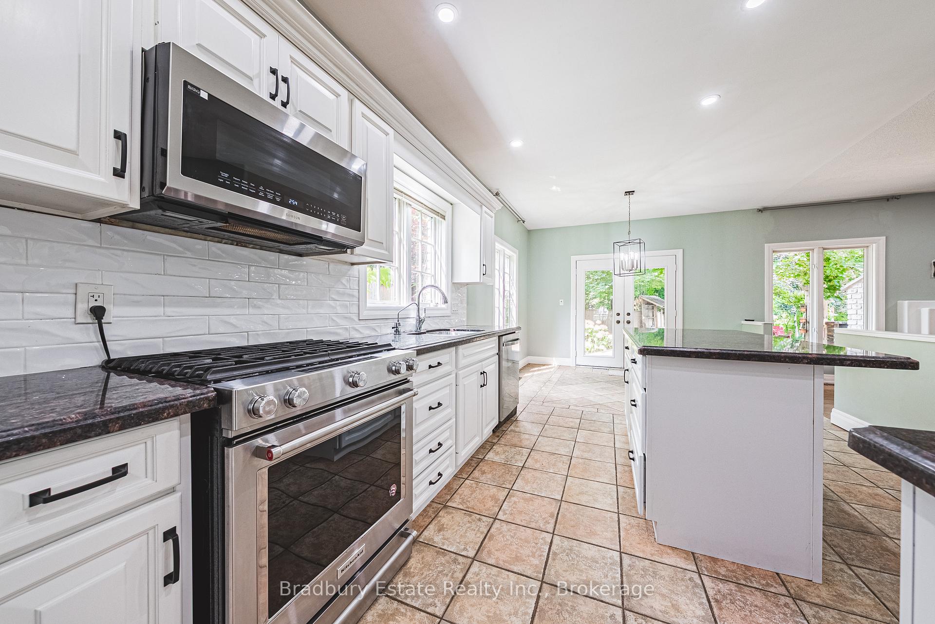 Photo 13 of 18 Palomino Drive, Hamilton, Carlisle — HOMEH