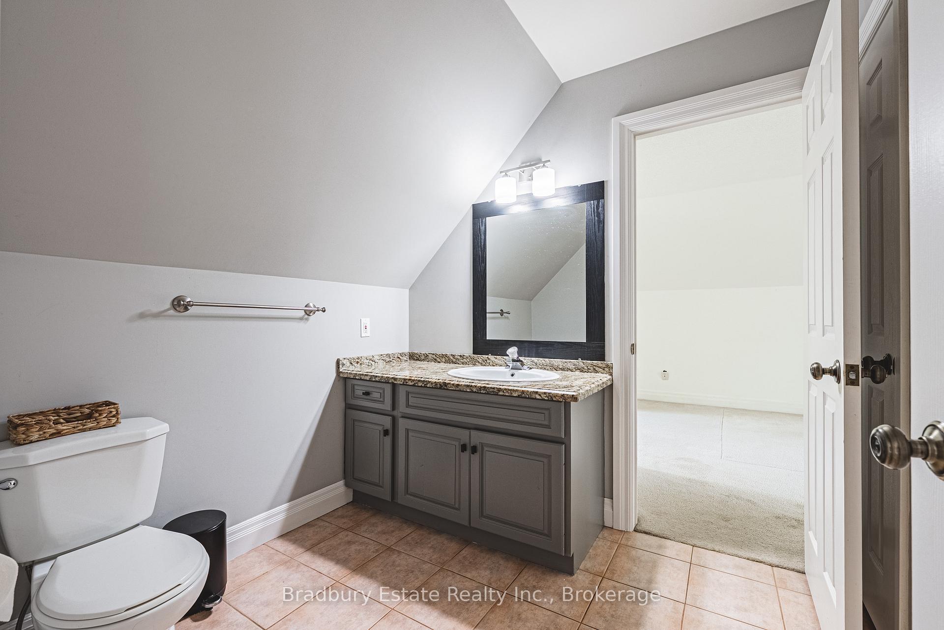 Photo 32 of 18 Palomino Drive, Hamilton, Carlisle — HOMEH