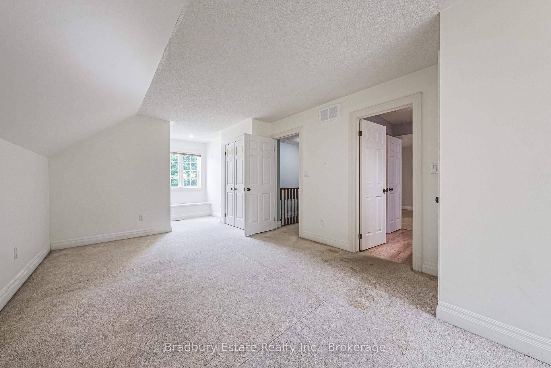 Photo 34 of 18 Palomino Drive, Hamilton, Carlisle — HOMEH