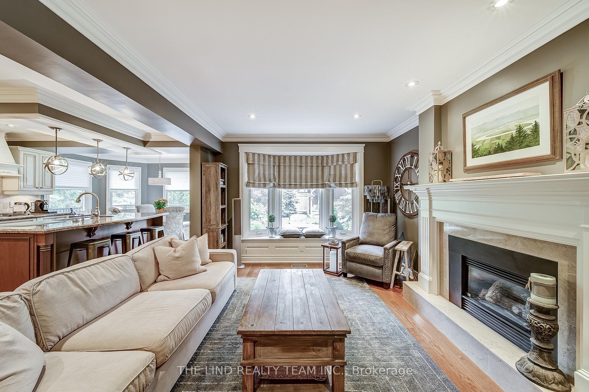 Photo 7 of 35 Golf Links Drive, Aurora, Aurora Highlands — HOMEH
