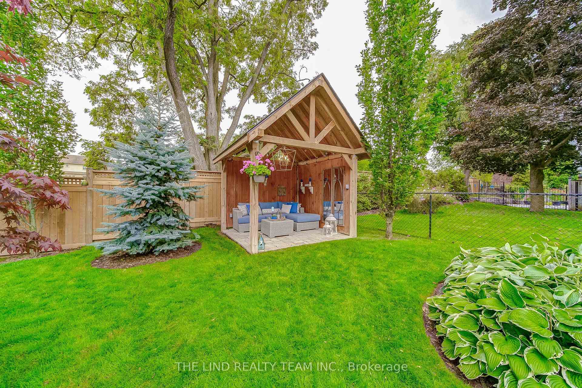 Photo 42 of 35 Golf Links Drive, Aurora, Aurora Highlands — HOMEH