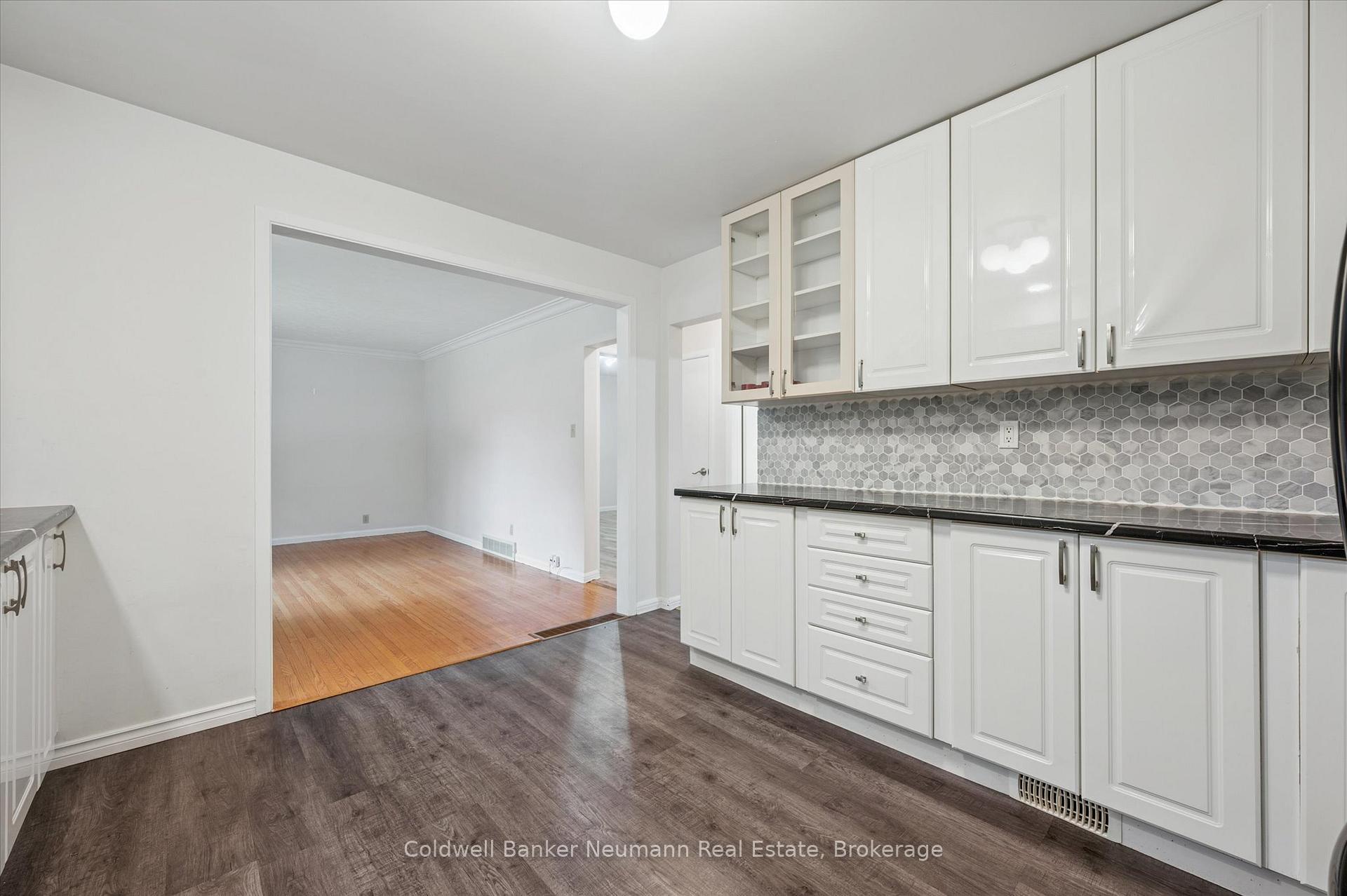 Photo 13 of 100 Guelph Street, Guelph, Junction/Onward Willow — HOMEH