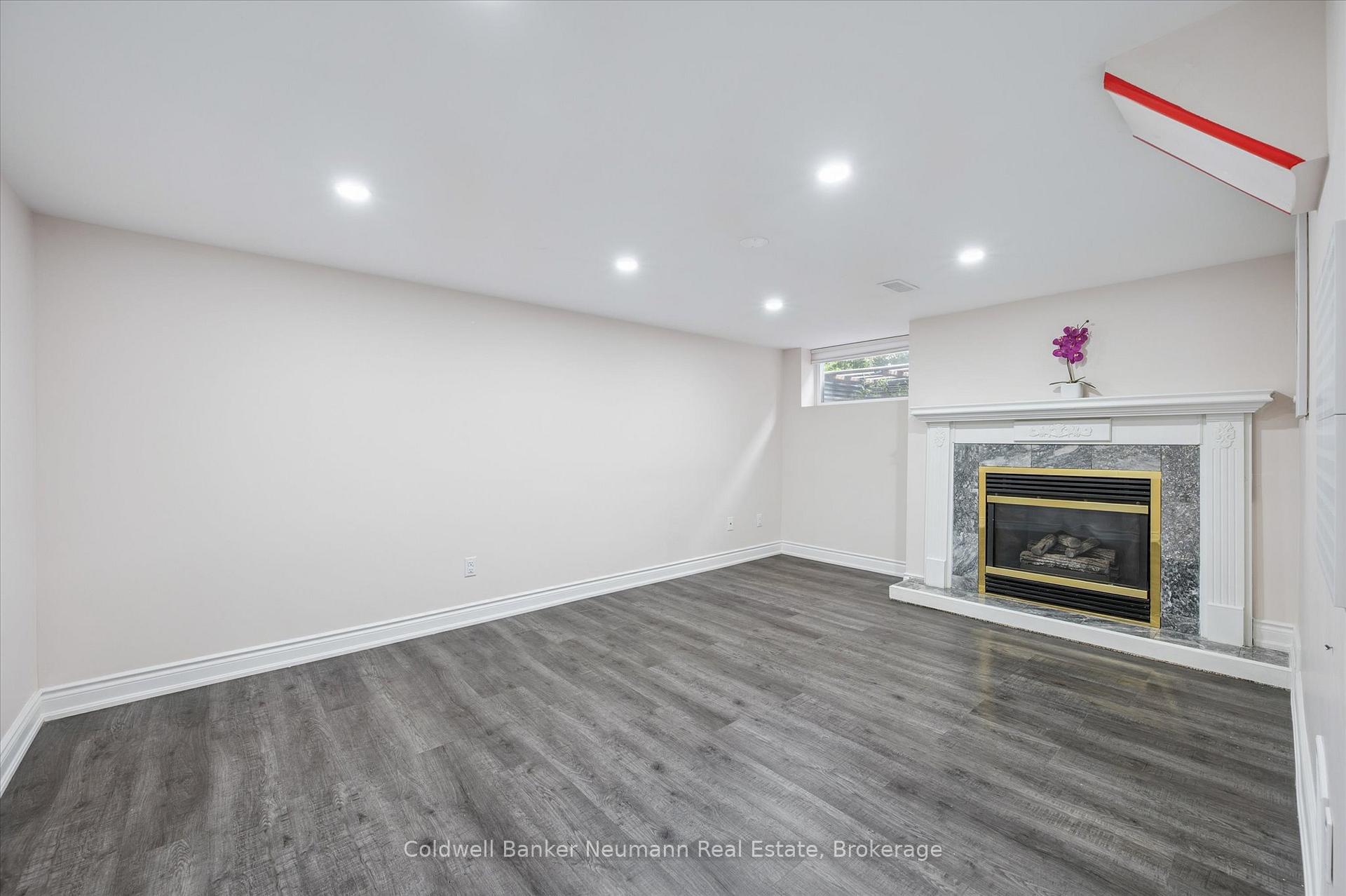 Photo 18 of 100 Guelph Street, Guelph, Junction/Onward Willow — HOMEH