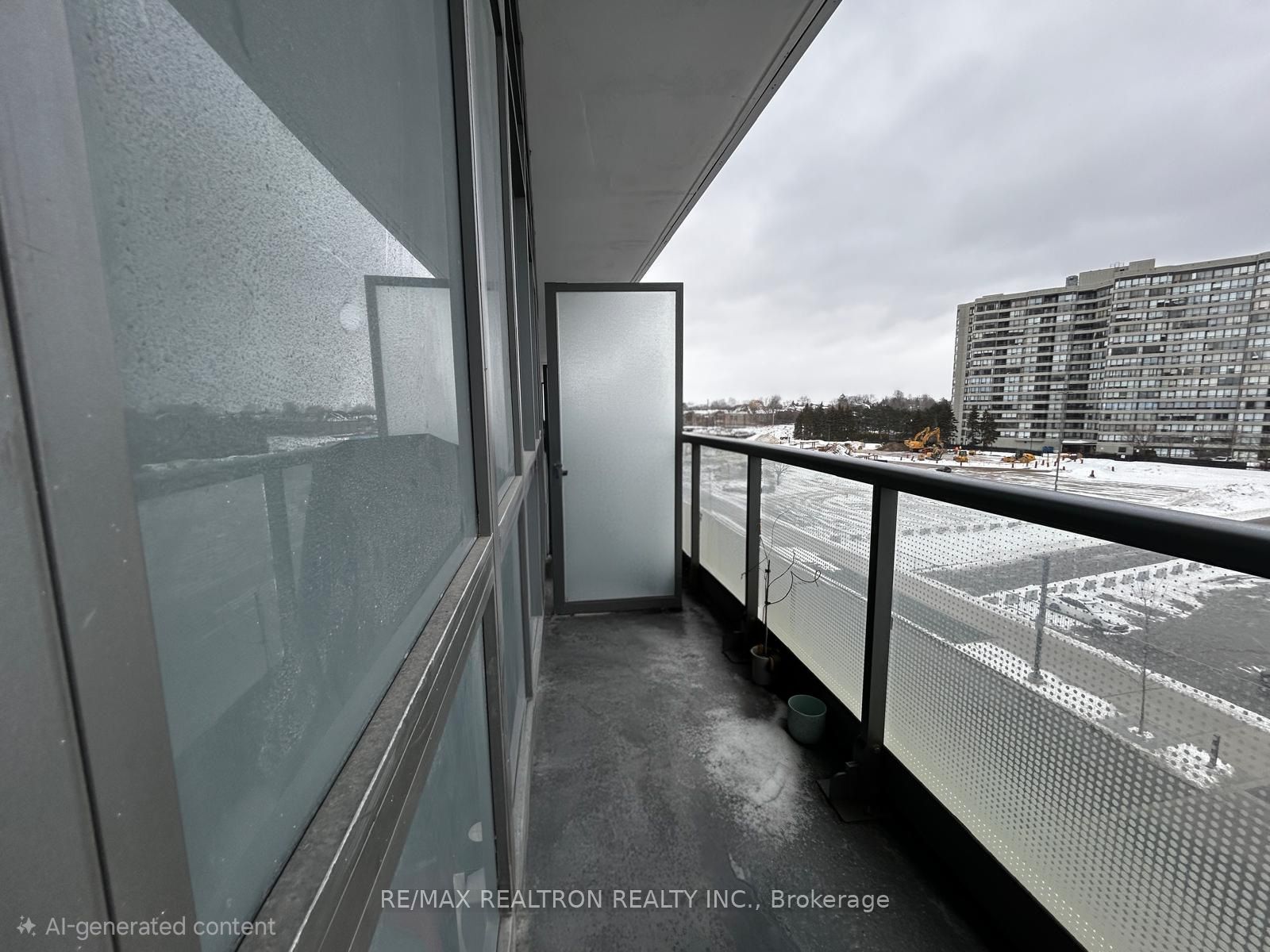 Photo 31 of Unit 307, 30 Upper Mall Way, Vaughan, Brownridge — HOMEH