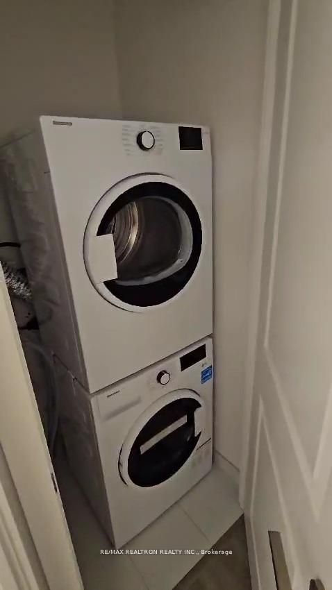 Photo 35 of Unit 307, 30 Upper Mall Way, Vaughan, Brownridge — HOMEH