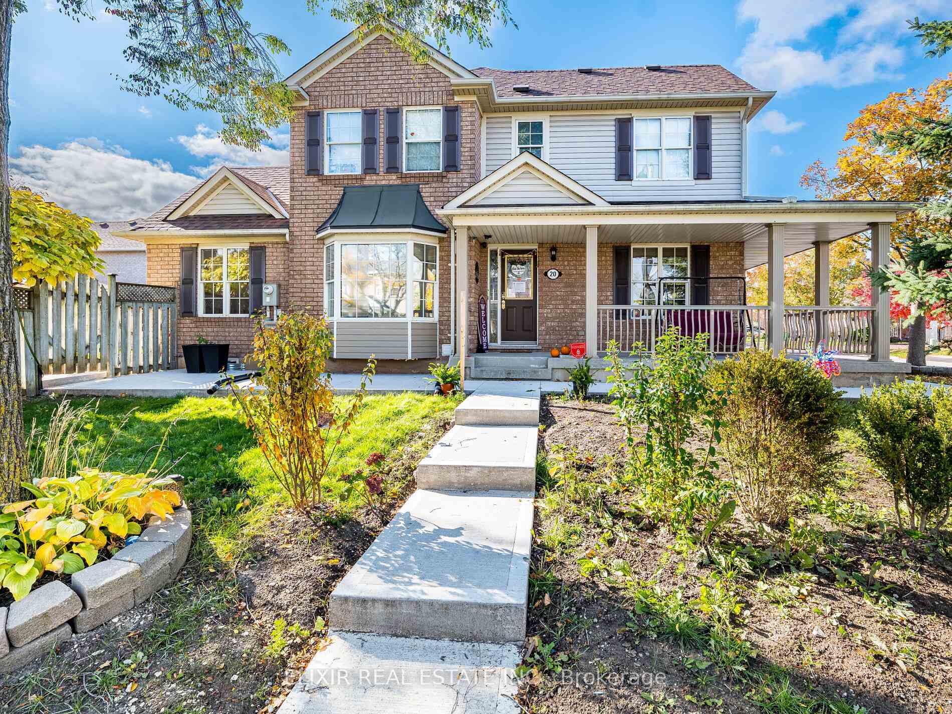 Photo 1 of 20 Penn Drive, Brampton, Fletcher's Meadow — HOMEH