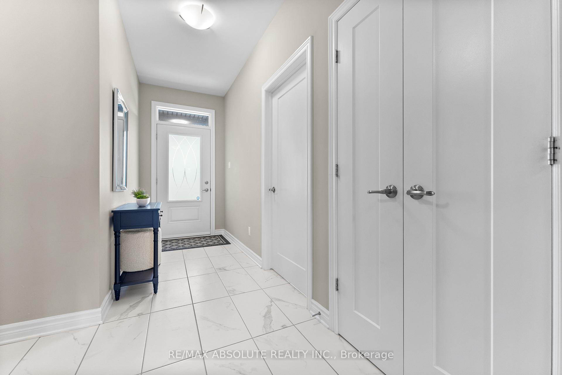 Photo 6 of 27 Douglas Brown Way, Arnprior — HOMEH