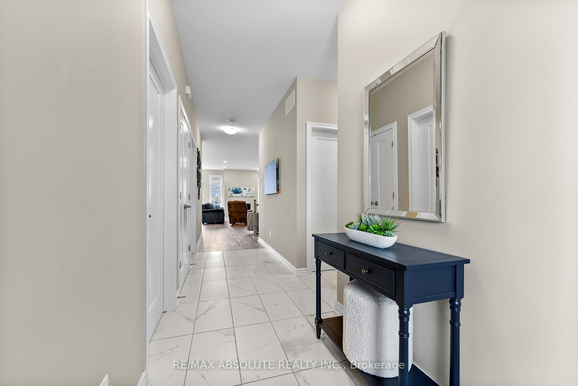 Photo 7 of 27 Douglas Brown Way, Arnprior — HOMEH