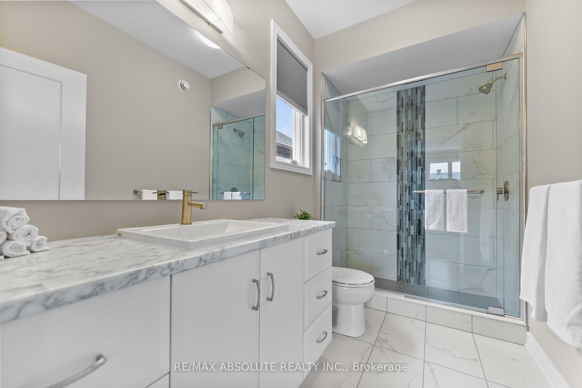 Photo 20 of 27 Douglas Brown Way, Arnprior — HOMEH