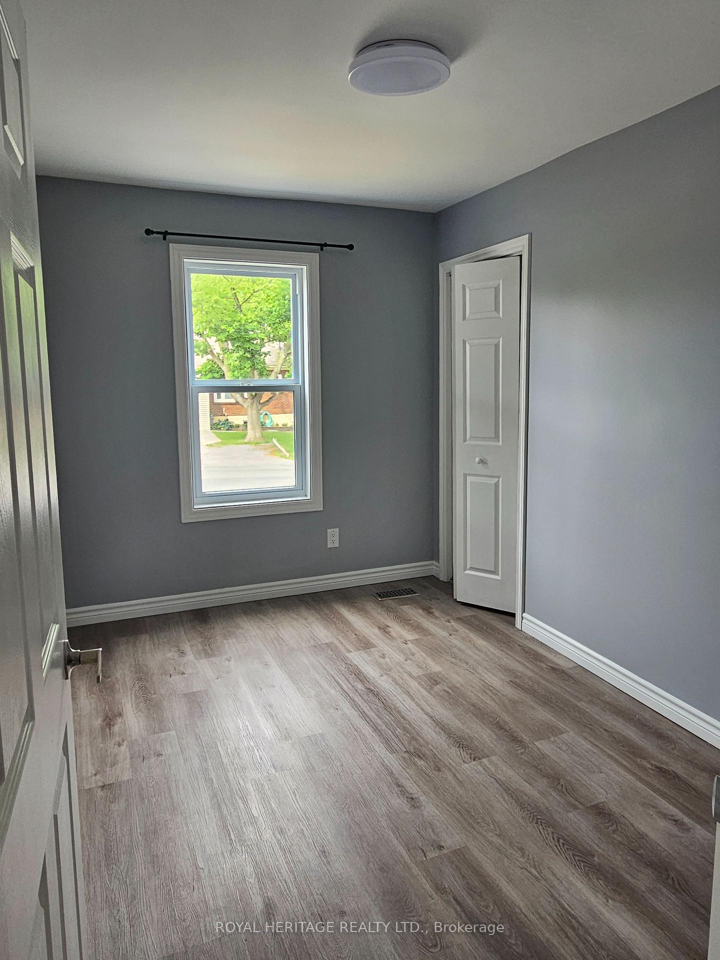 Photo 10 of 387 MacDonald Avenue, Belleville, Belleville Ward — HOMEH