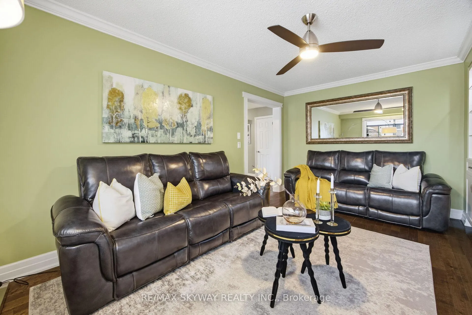 Photo 18 of 13 Mackay Street N, Brampton, Central Park — HOMEH