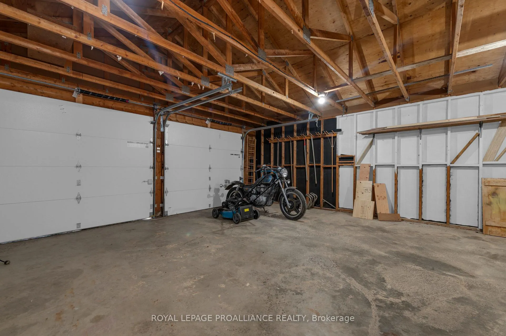 Photo 38 of 167 Ontario Street, Brighton — HOMEH