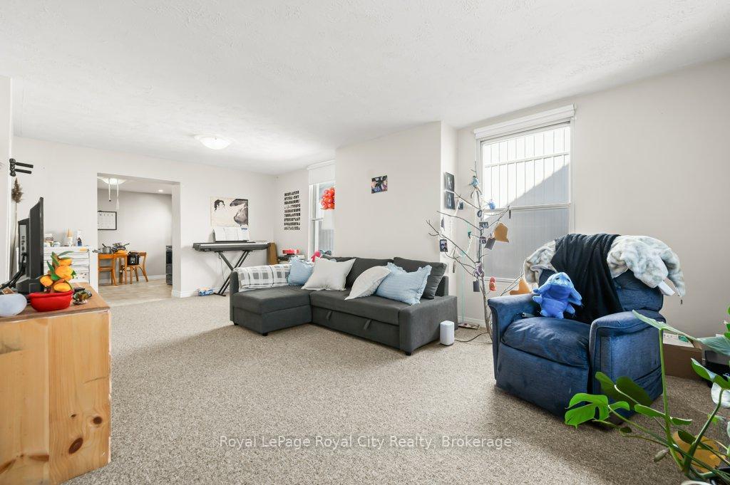 Photo 3 of 166 Suffolk Street W, Guelph, Downtown — HOMEH