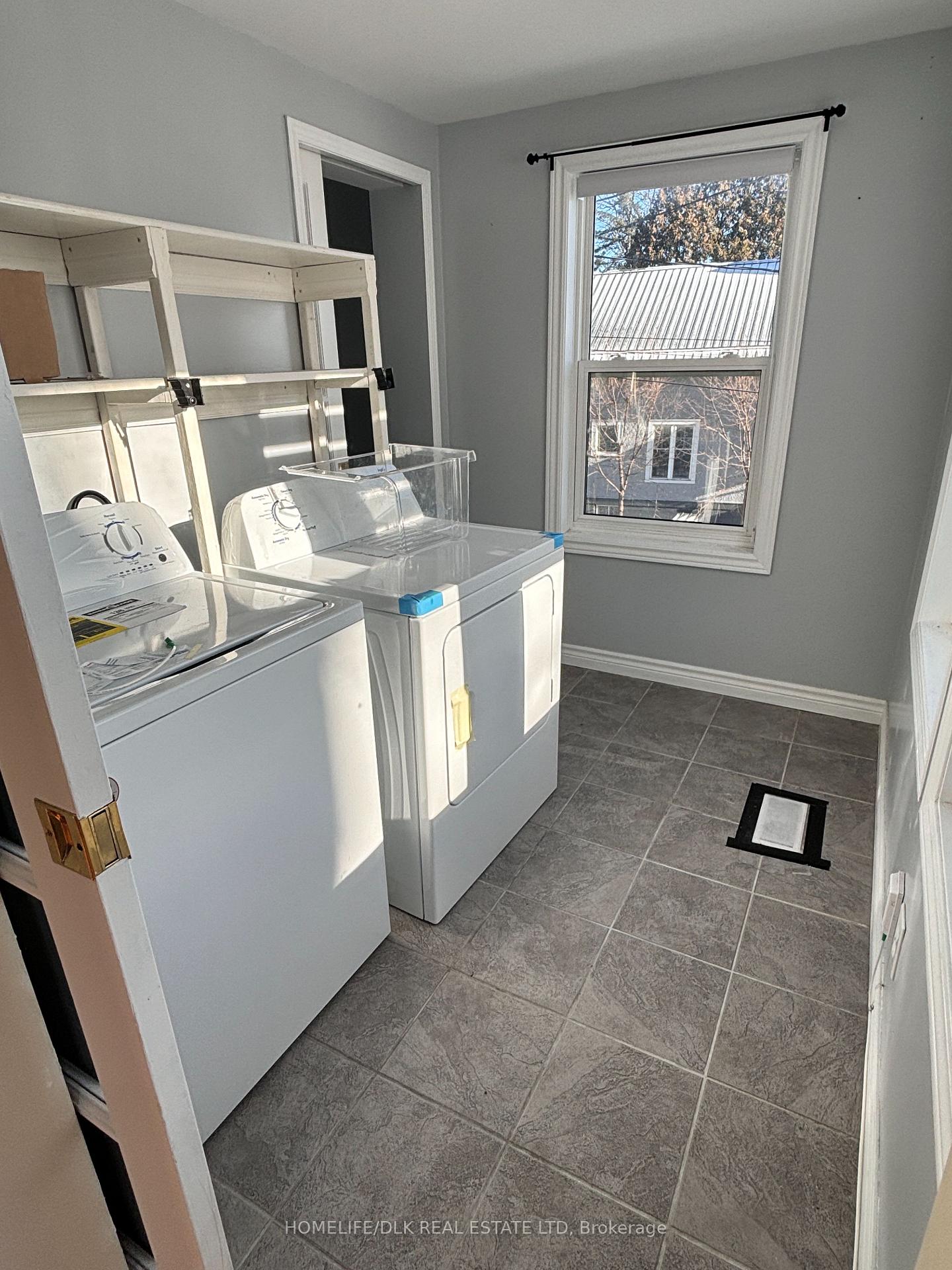 Photo 8 of Unit 2A, 20 Thomas Street, Brockville — HOMEH