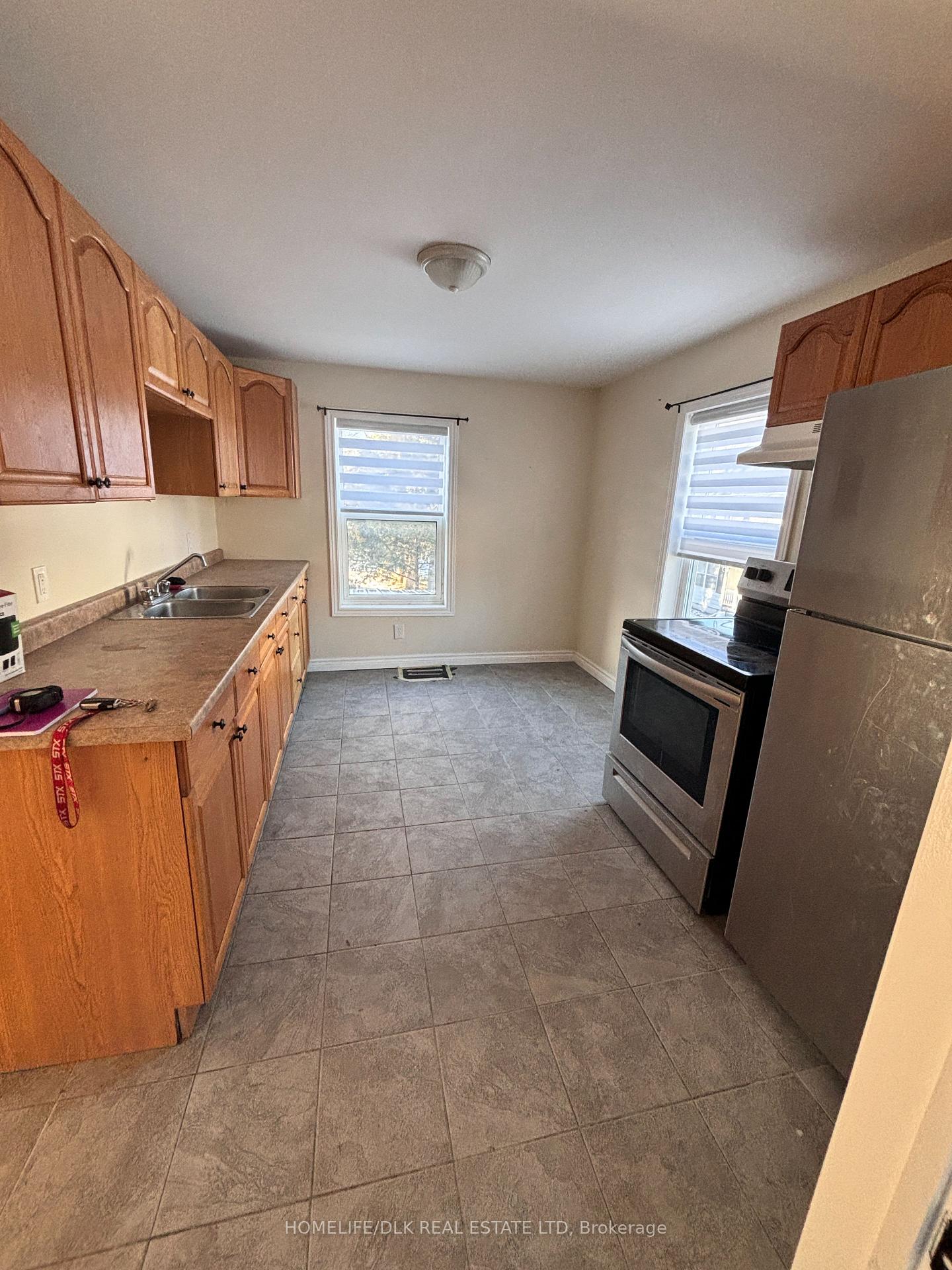 Photo 10 of Unit 2A, 20 Thomas Street, Brockville — HOMEH