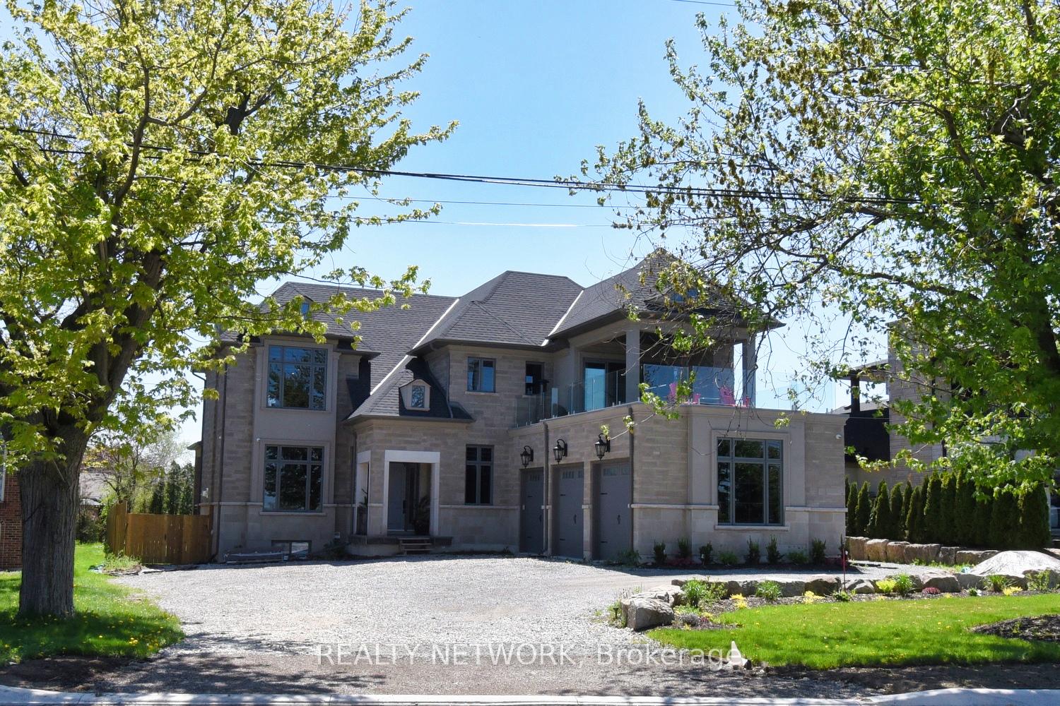 Front of 68 Mountain Brow Boulevard