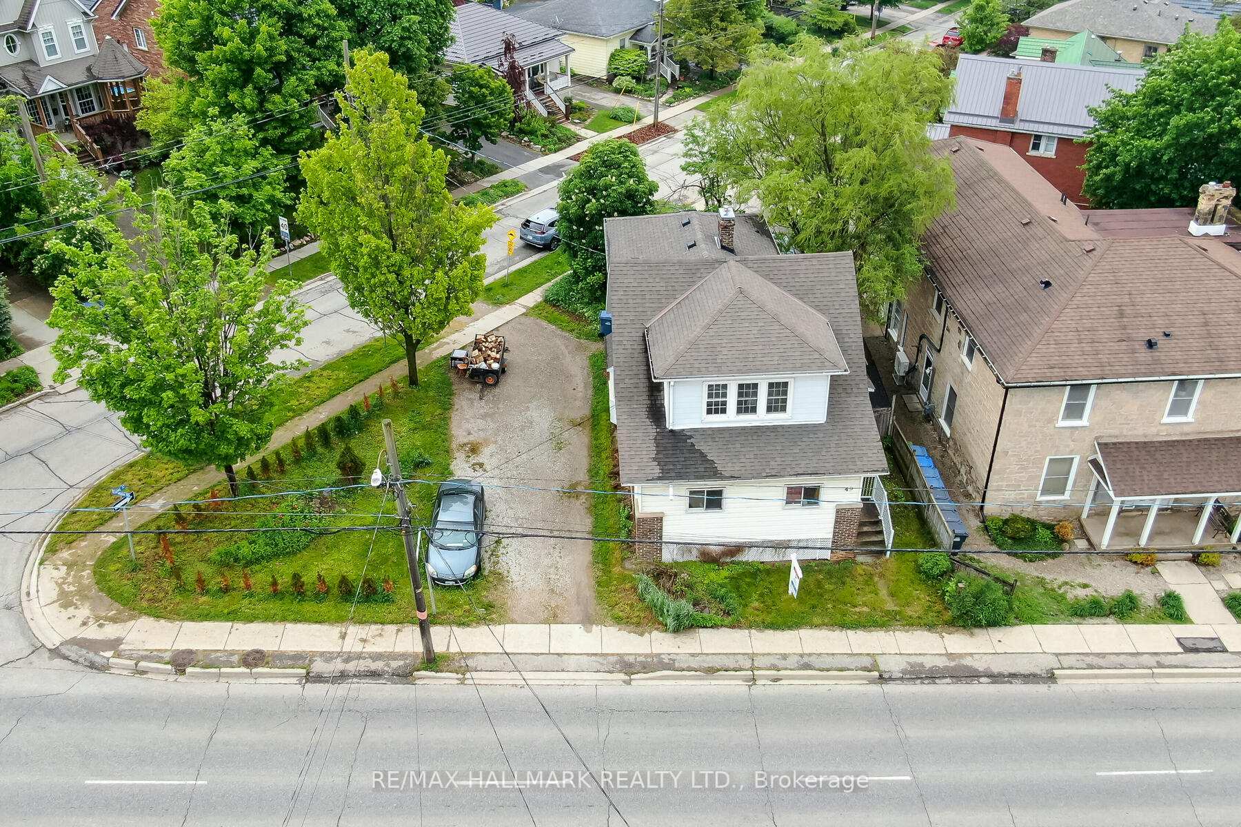 Photo 31 of 49 Eramosa Road, Guelph, St. George's — HOMEH