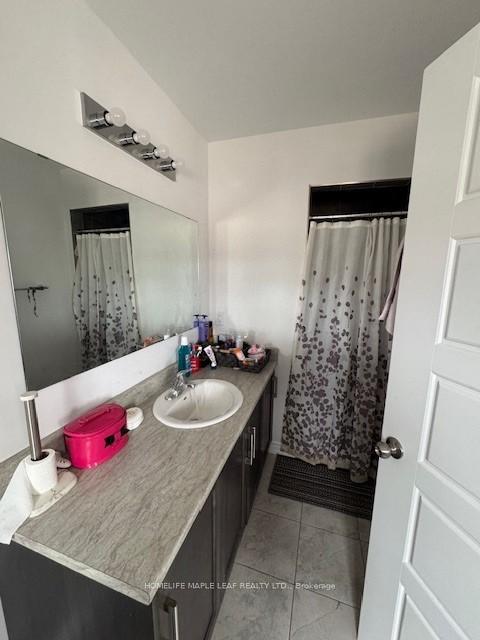Photo 12 of 4 Elsegood Drive E, Guelph, Kortright East — HOMEH