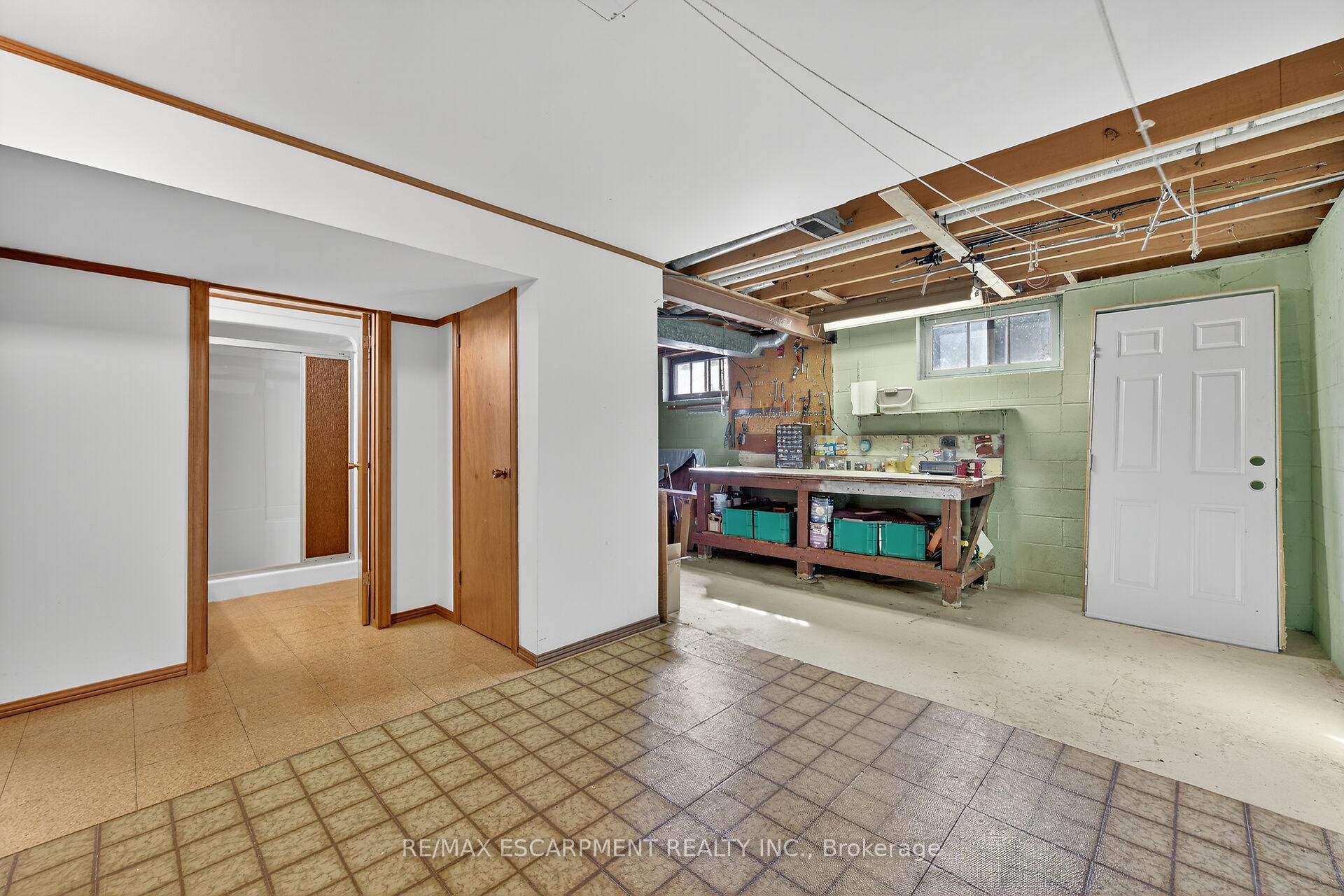 Photo 23 of 64 Luscombe Street, Hamilton, Greeningdon — HOMEH