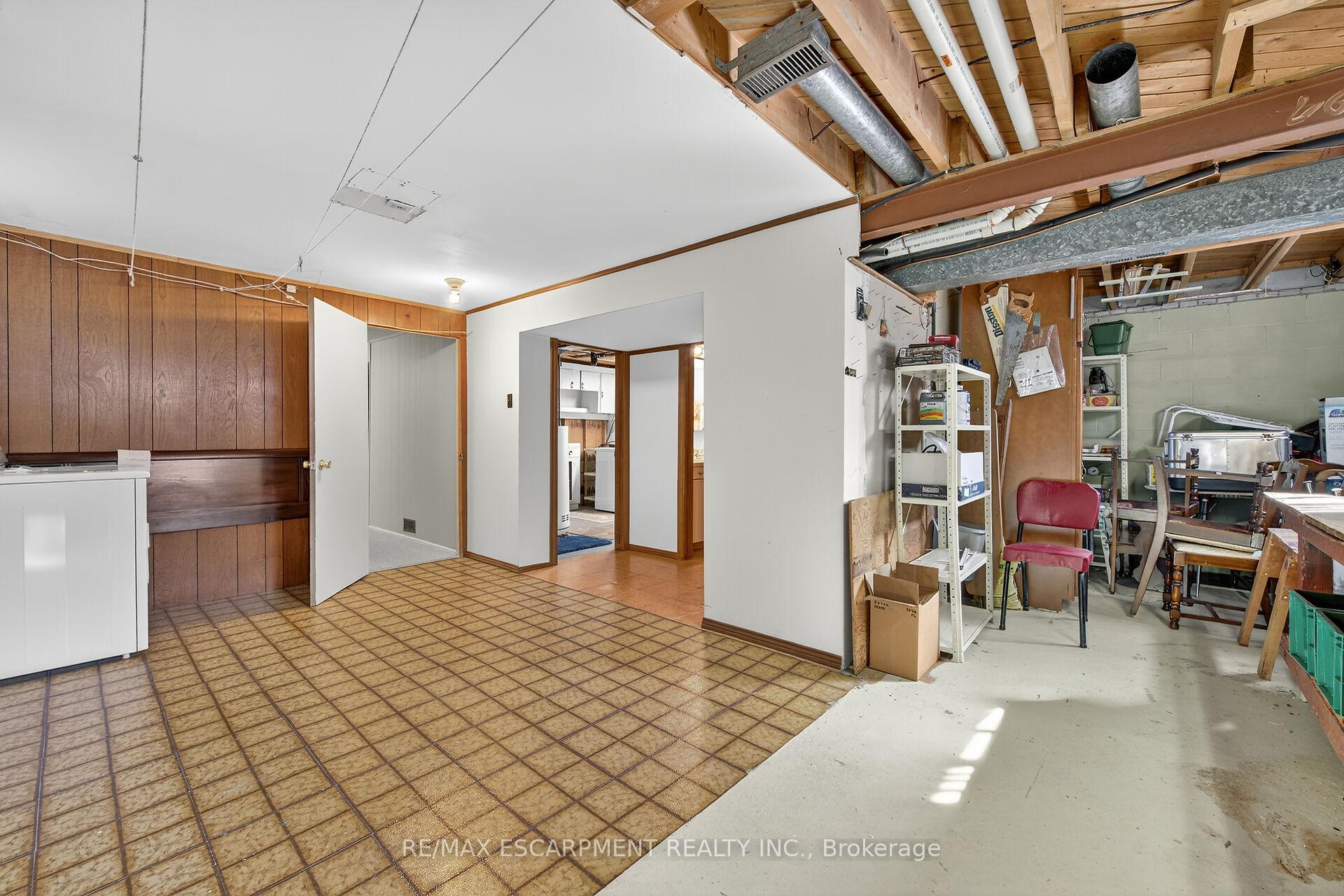 Photo 24 of 64 Luscombe Street, Hamilton, Greeningdon — HOMEH
