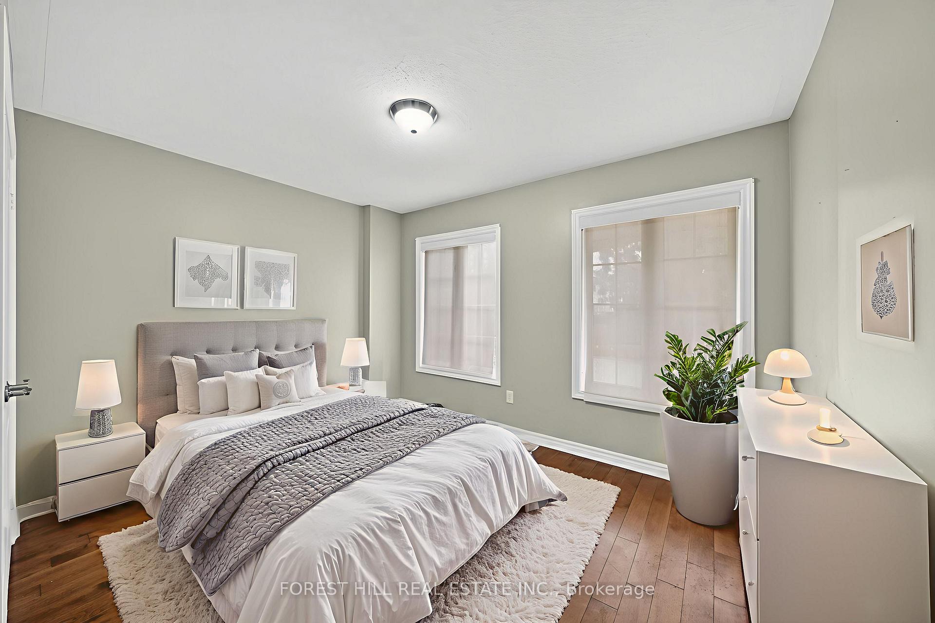 Photo 13 of 70 Diana Way, Barrie, Innis-Shore — HOMEH
