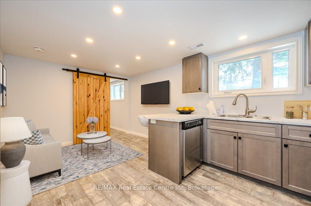 Photo 3 of 23 Julia Drive, Guelph, Junction/Onward Willow — HOMEH