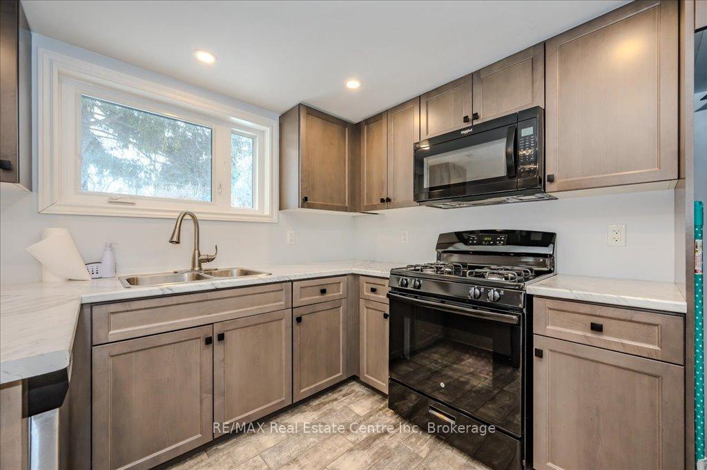 Photo 5 of 23 Julia Drive, Guelph, Junction/Onward Willow — HOMEH