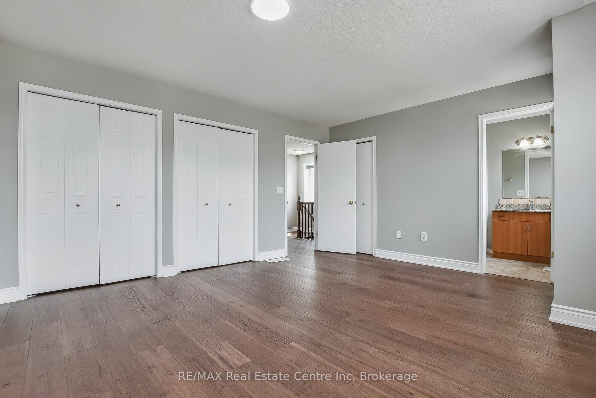 Photo 29 of 46 Sinclair Street S, Guelph, Pineridge/Westminster Woods — HOMEH