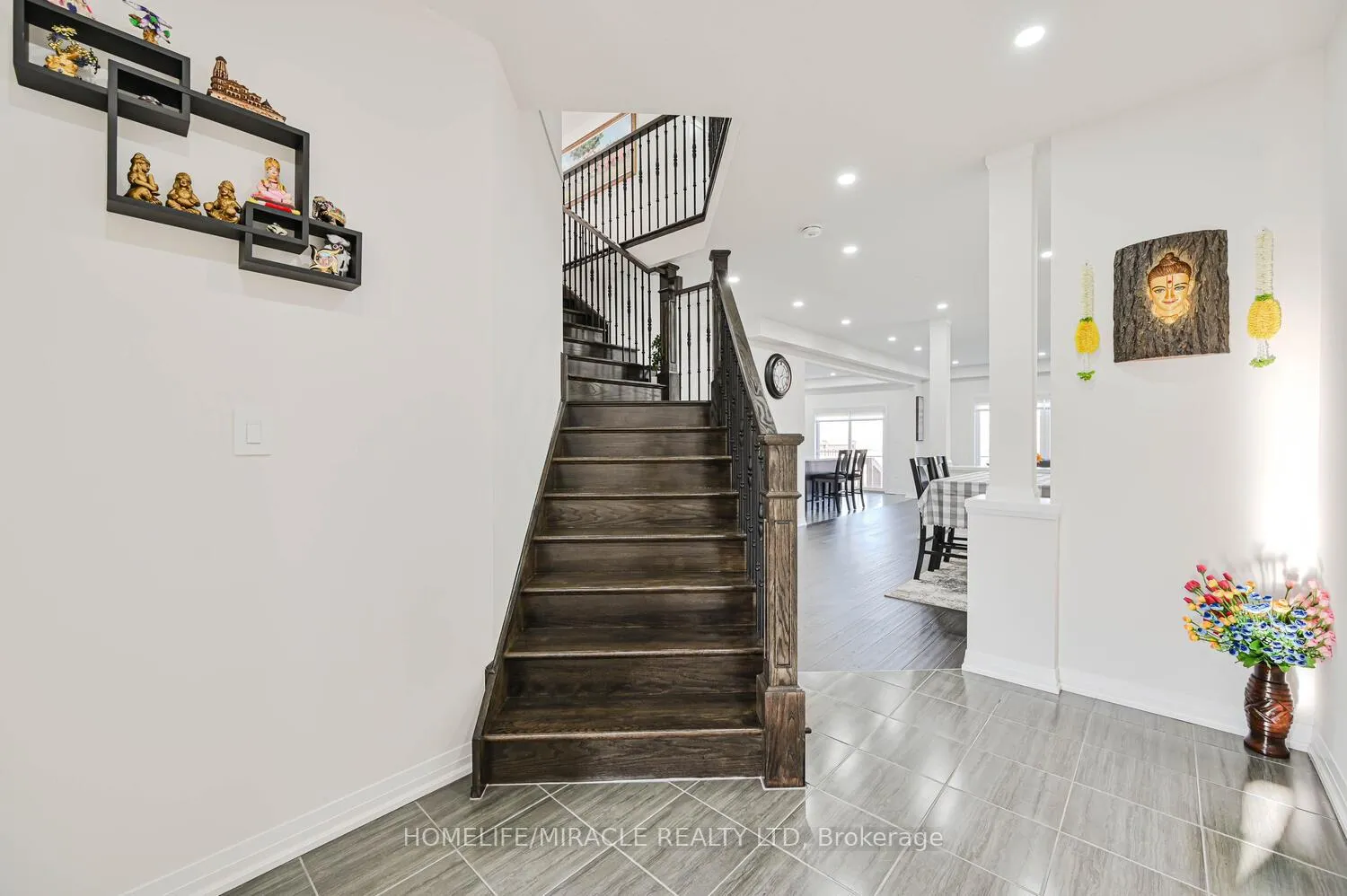 Photo 23 of 160 Cittadella Boulevard, Hamilton, Rural Glanbrook — HOMEH