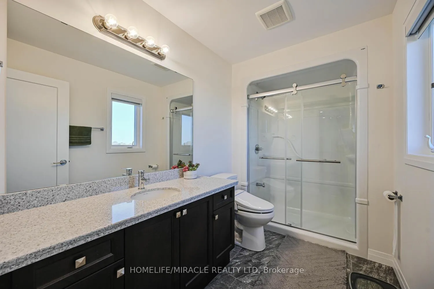 Photo 31 of 160 Cittadella Boulevard, Hamilton, Rural Glanbrook — HOMEH