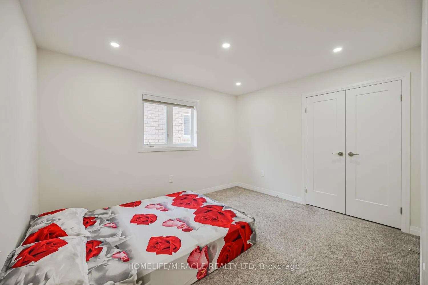 Photo 32 of 160 Cittadella Boulevard, Hamilton, Rural Glanbrook — HOMEH