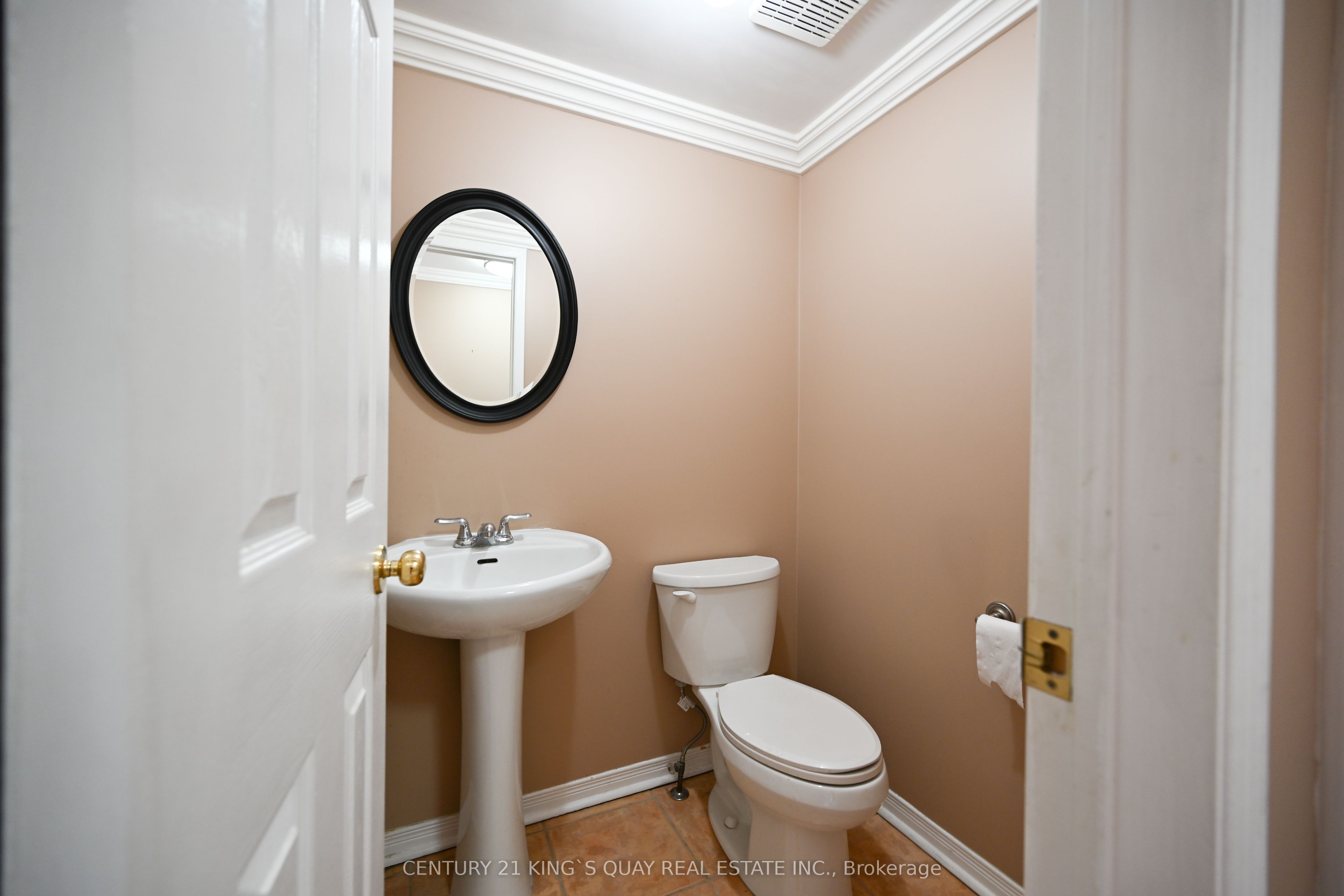 Photo 8 of 118 Mugford Road, Aurora, Bayview Wellington — HOMEH