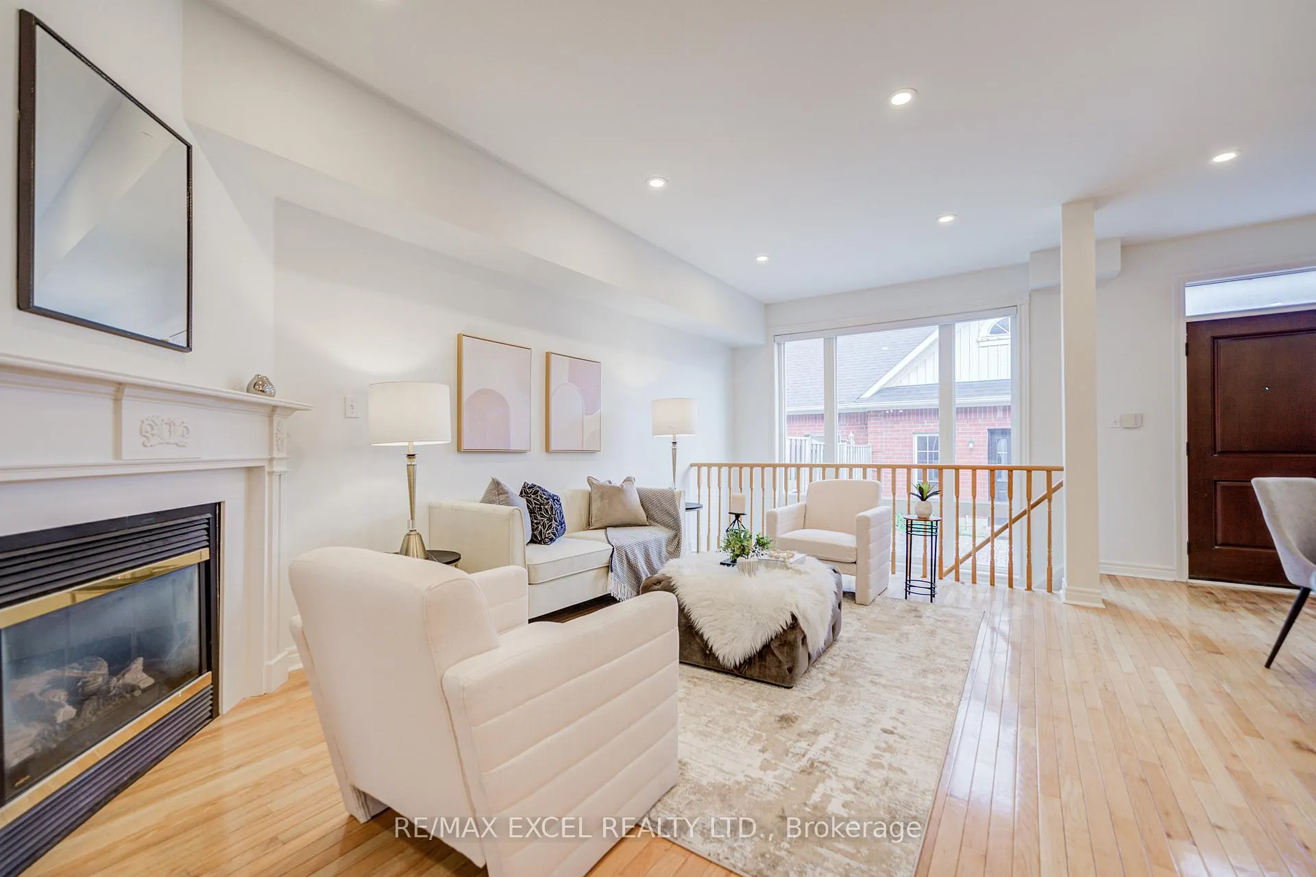 Photo 13 of 13 Sharon Lee Drive, Markham, Berczy — HOMEH