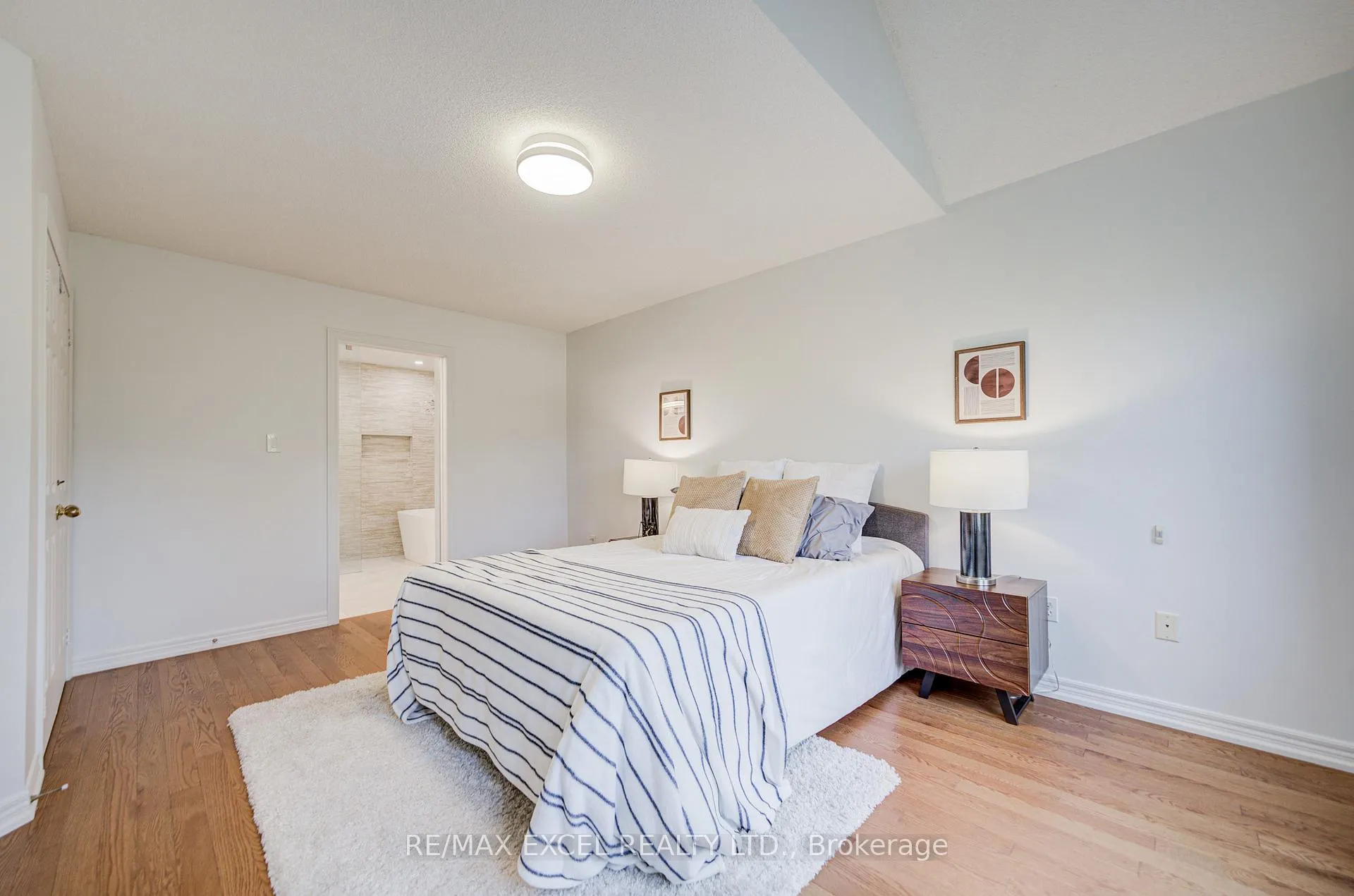 Photo 29 of 13 Sharon Lee Drive, Markham, Berczy — HOMEH