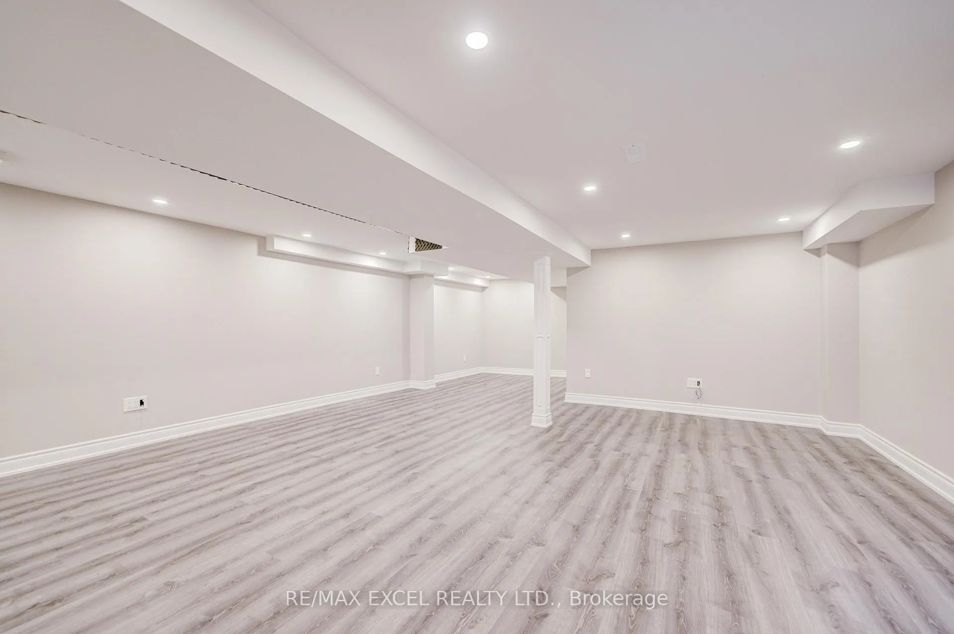 Photo 43 of 13 Sharon Lee Drive, Markham, Berczy — HOMEH