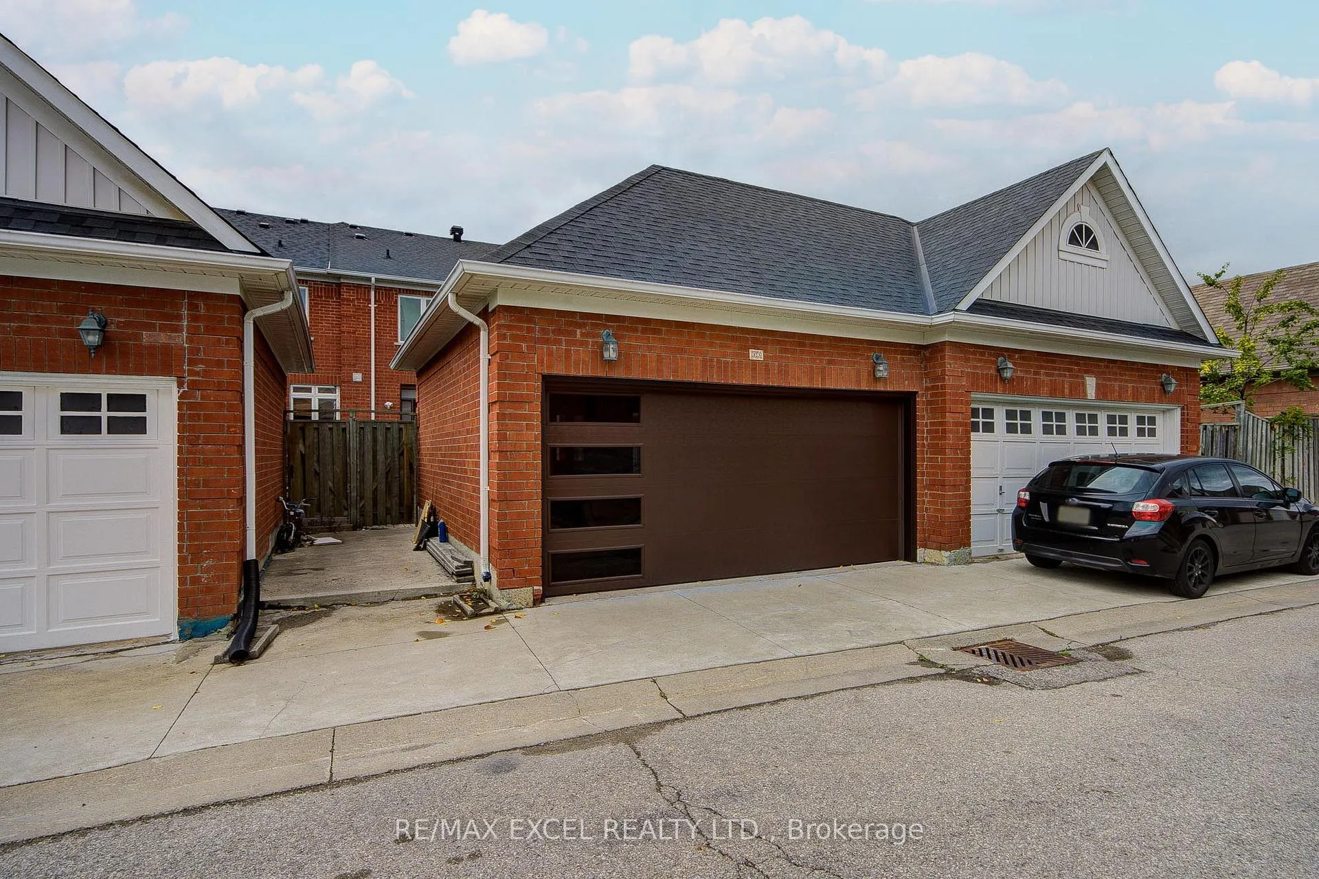 Photo 49 of 13 Sharon Lee Drive, Markham, Berczy — HOMEH