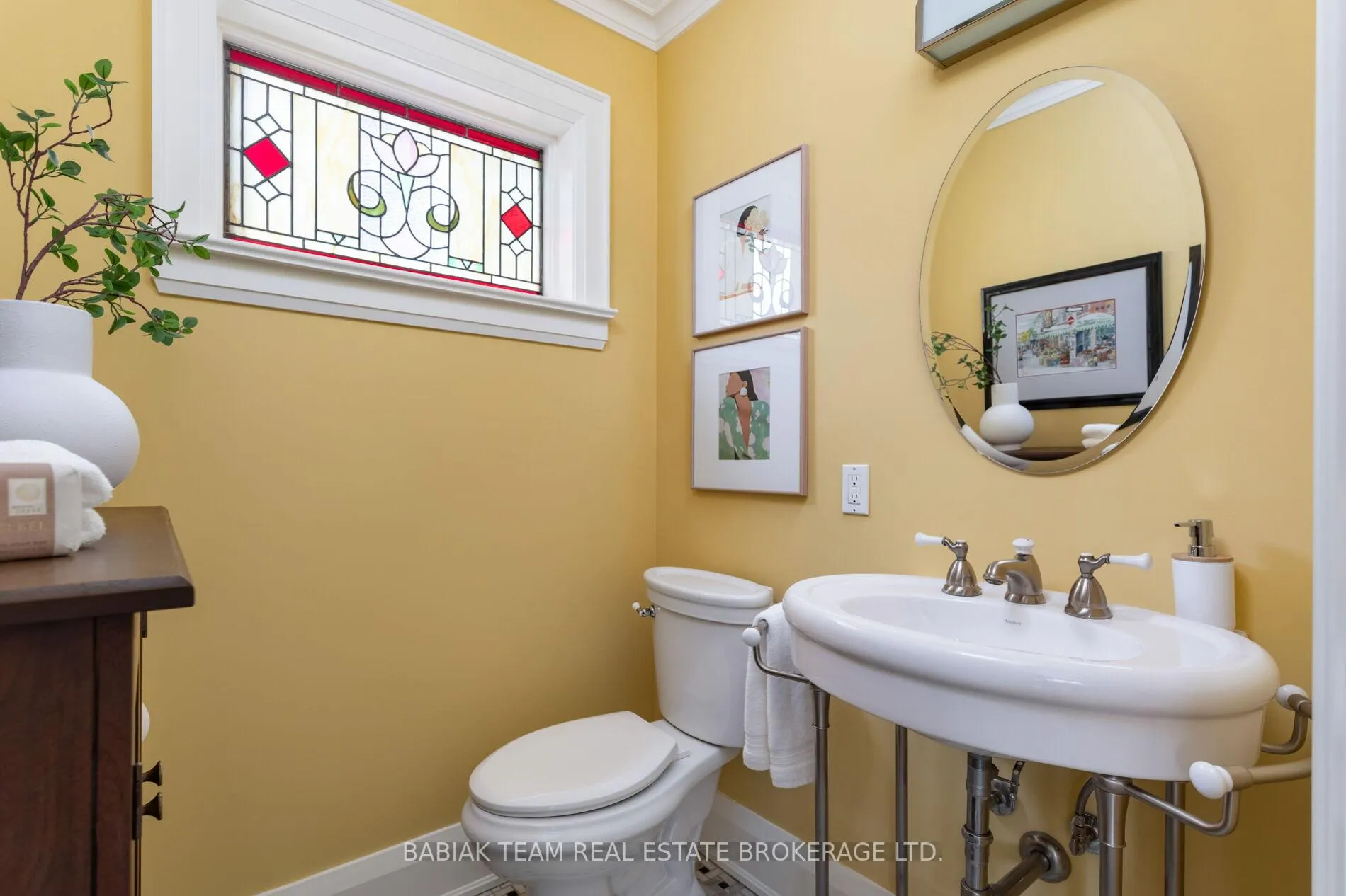 Photo 13 of 355 Windermere Avenue, Toronto, High Park-Swansea — HOMEH
